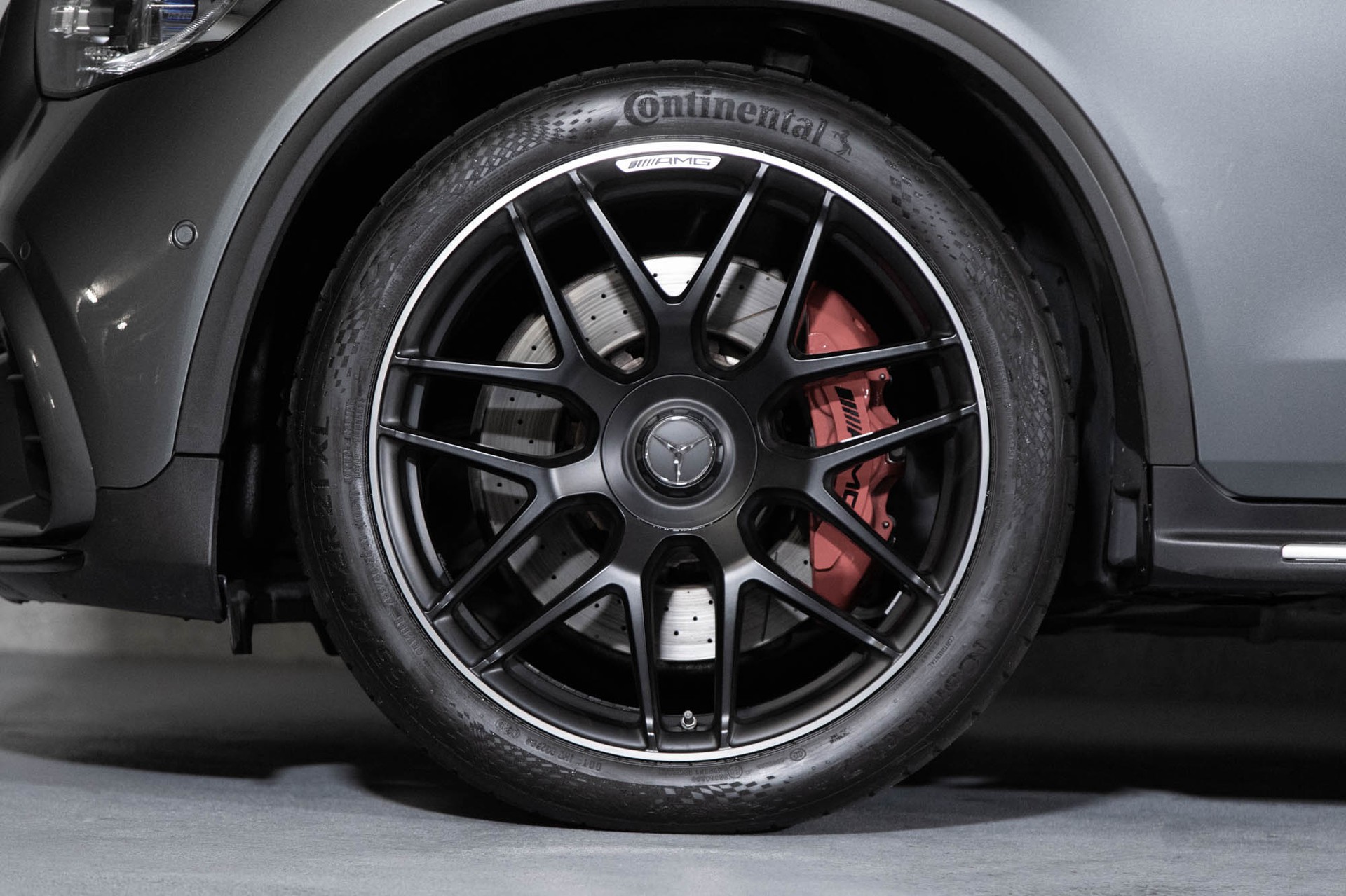 MERCEDES-BENZ GLC 63 S AMG 4Matic 9G-Tronic-image-10