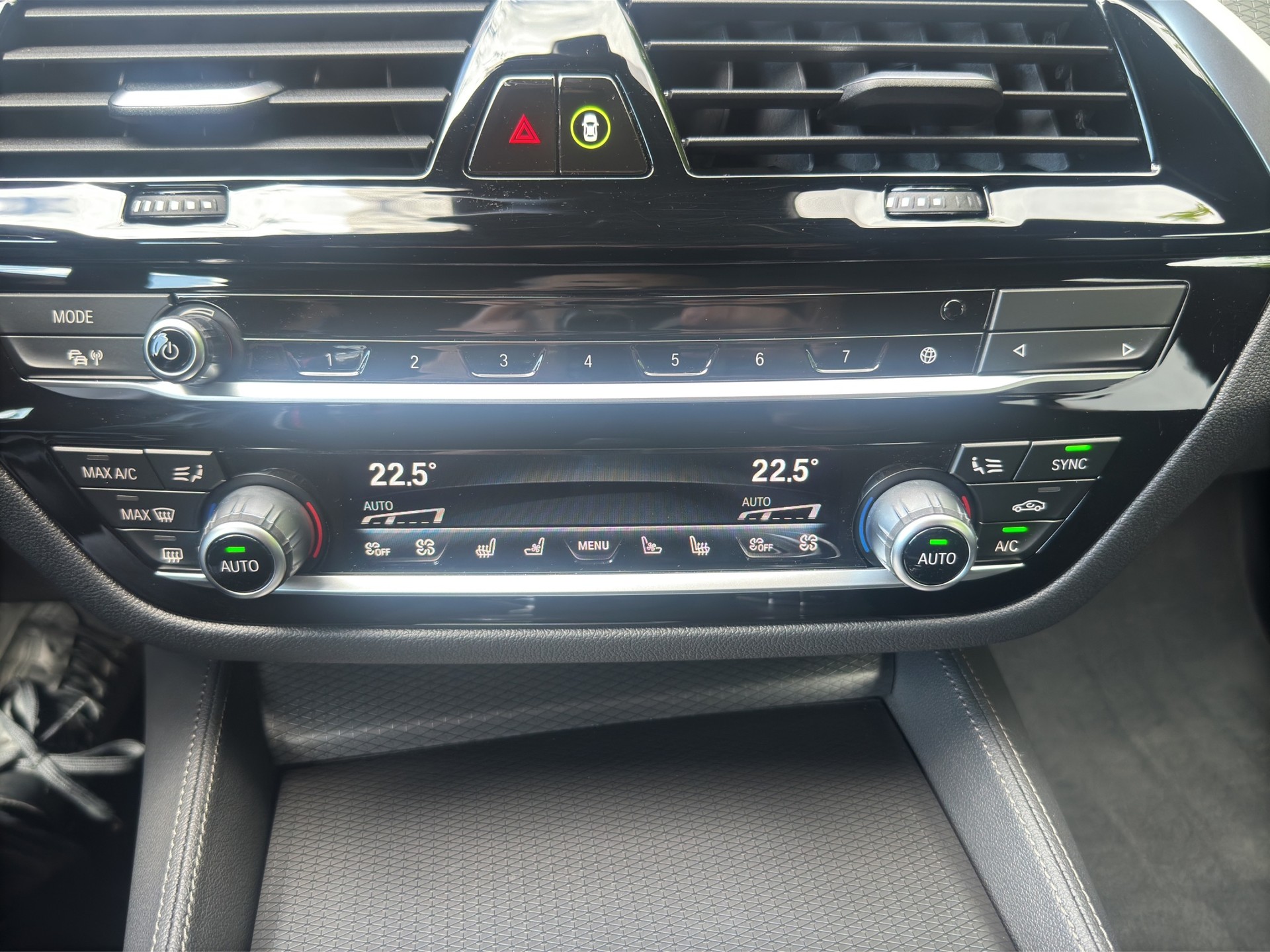 BMW 530d xDrive 48V Touring M Sport (CH) Exklusiv-image-19