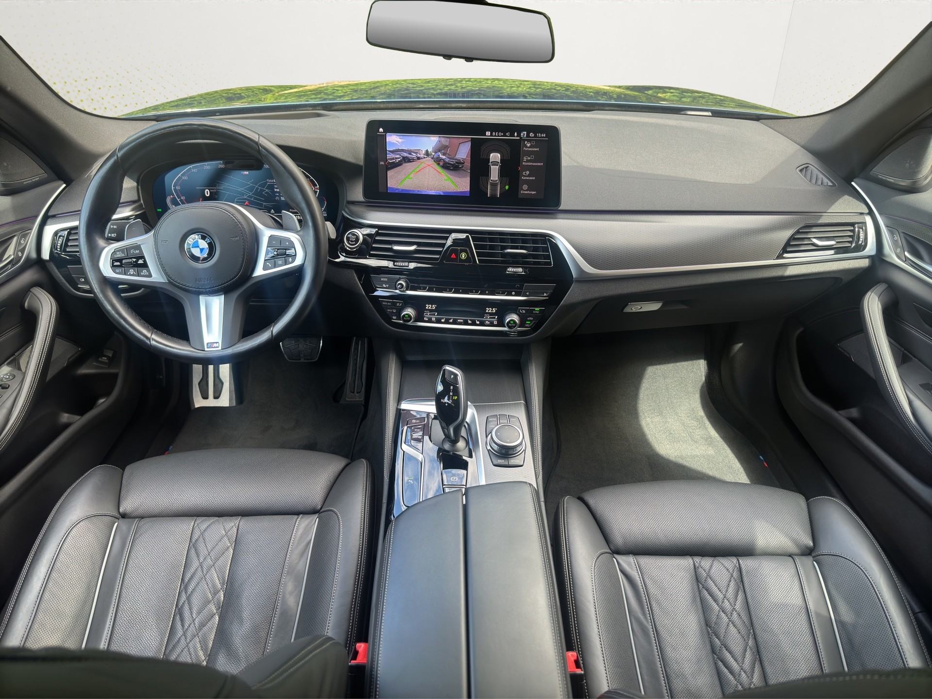 BMW 530d xDrive 48V Touring M Sport (CH) Exklusiv-image-9