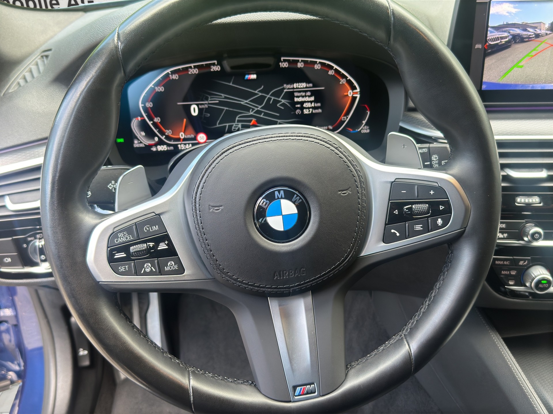 BMW 530d xDrive 48V Touring M Sport (CH) Exklusiv-image-15