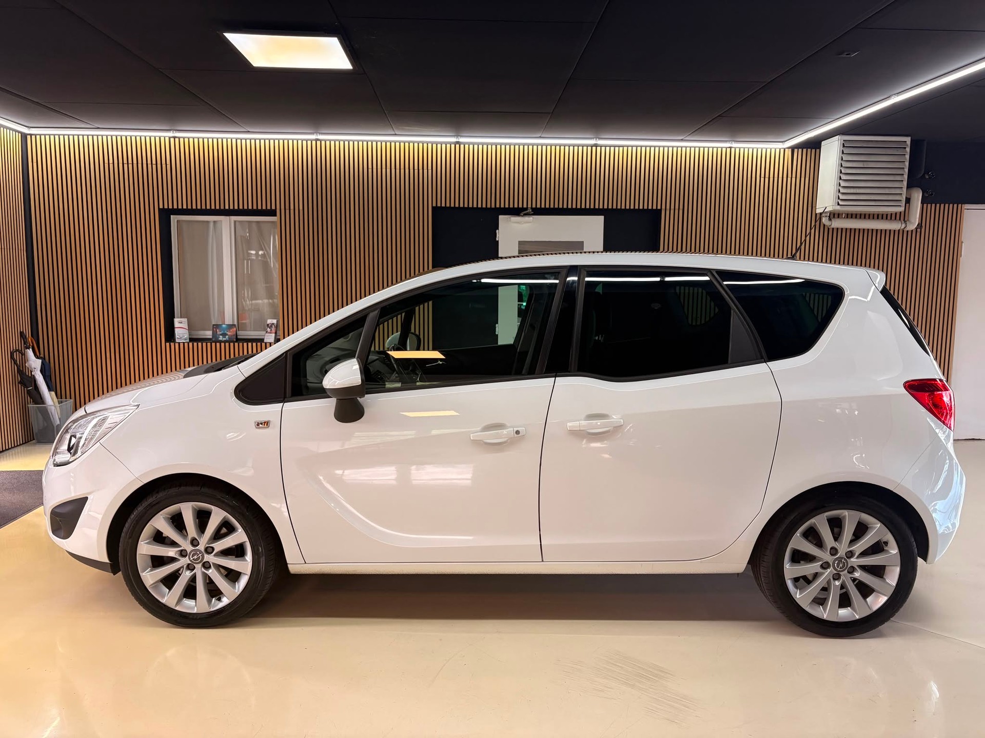 OPEL Meriva 1.4 Turbo-showroom-element-3