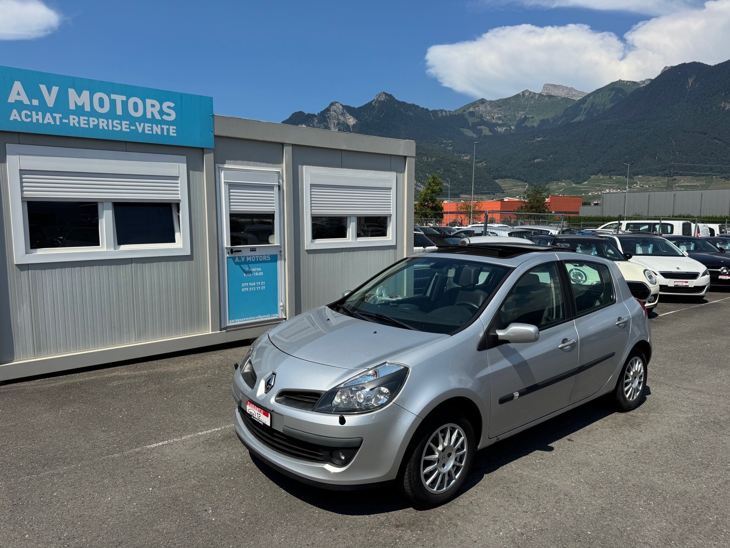 RENAULT Clio 1.6 16V Exception Automatique