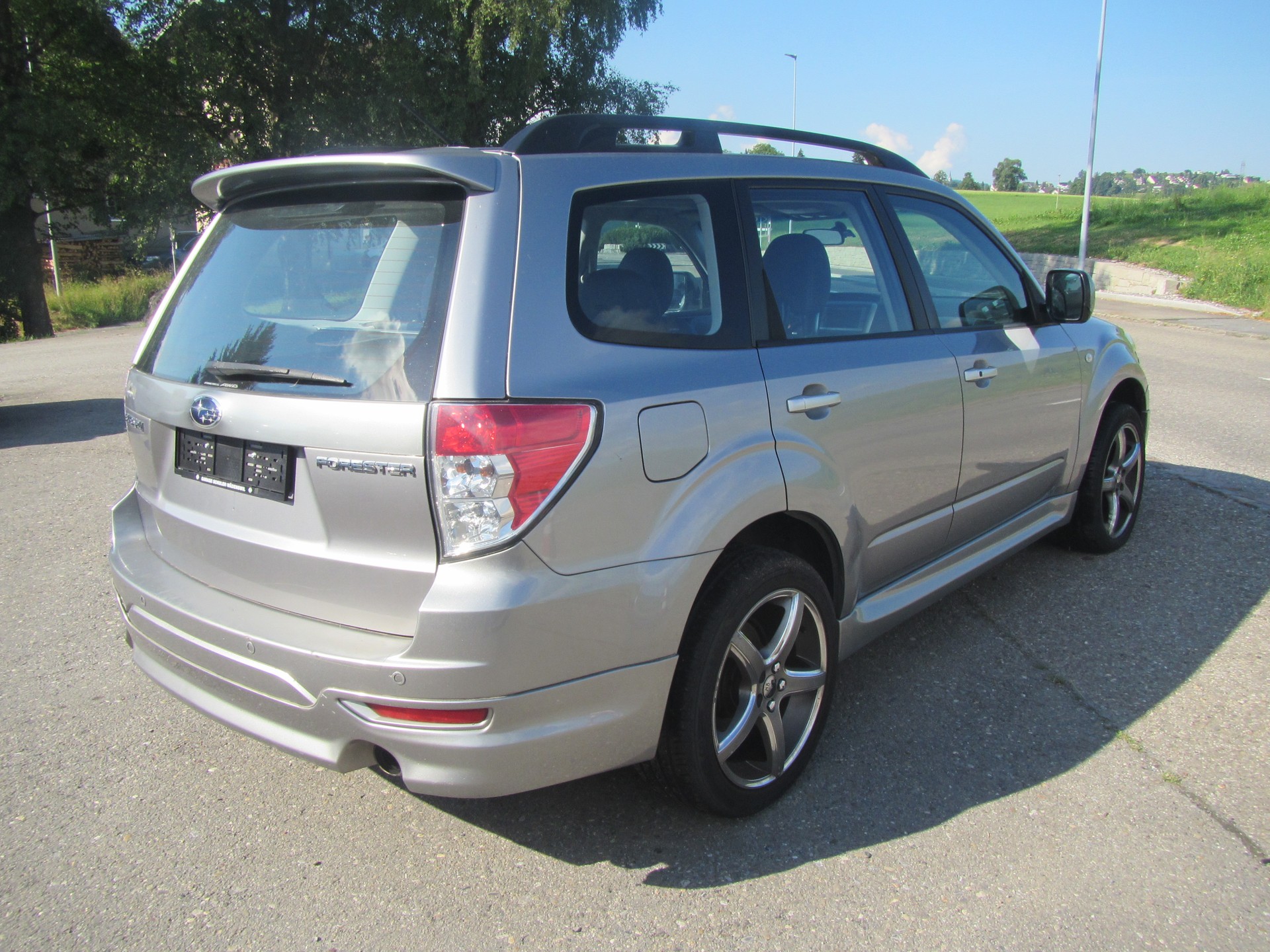 SUBARU Forester 2.5XT Executive Automatic-image-4