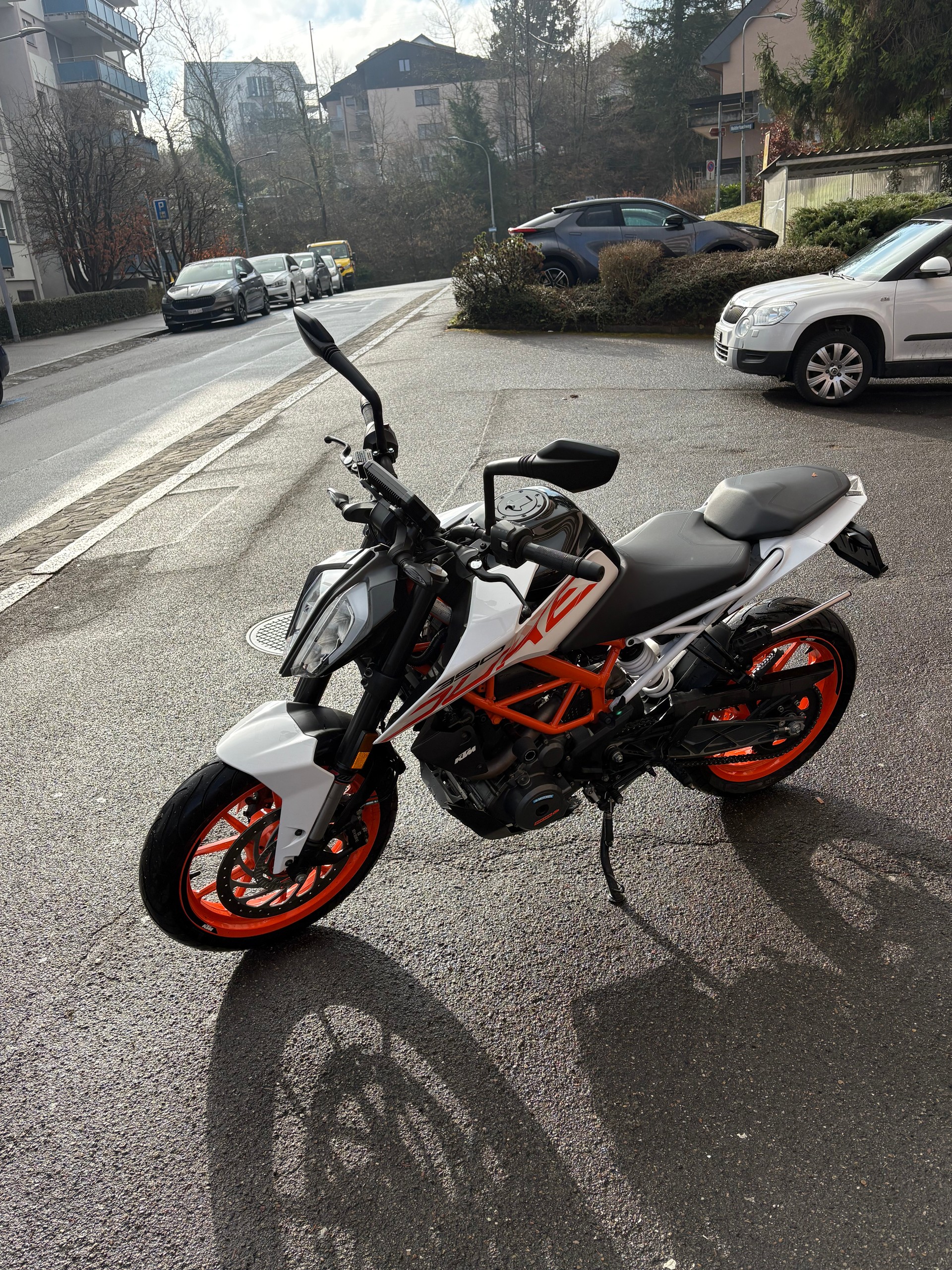 KTM 390 Duke ABS-image-6