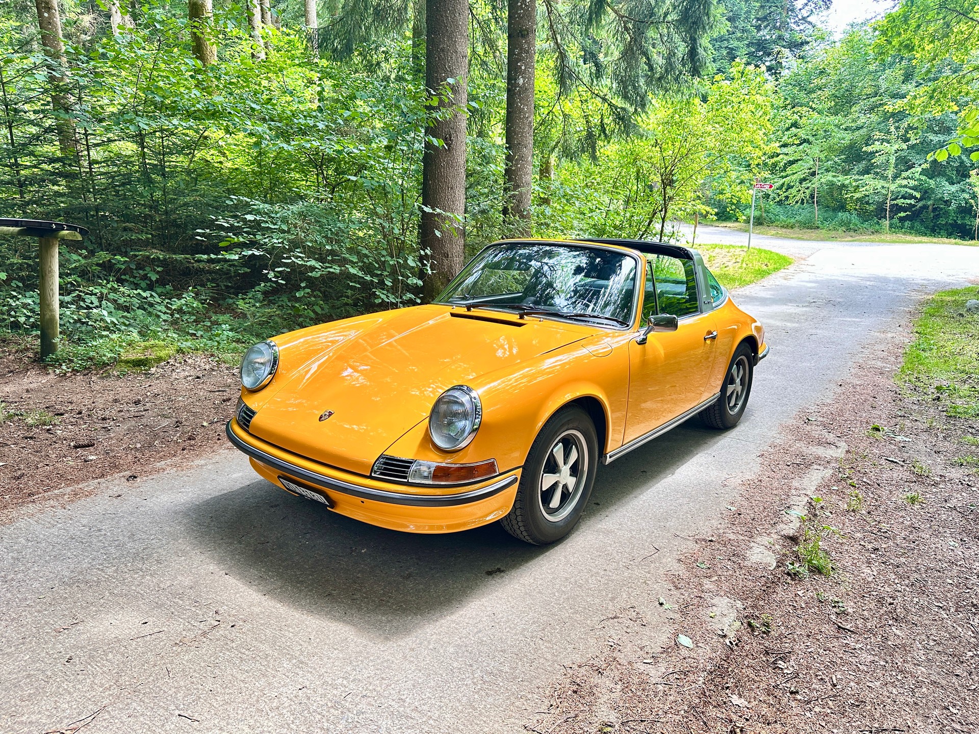 PORSCHE 2.4 S Targa Oil Klappe