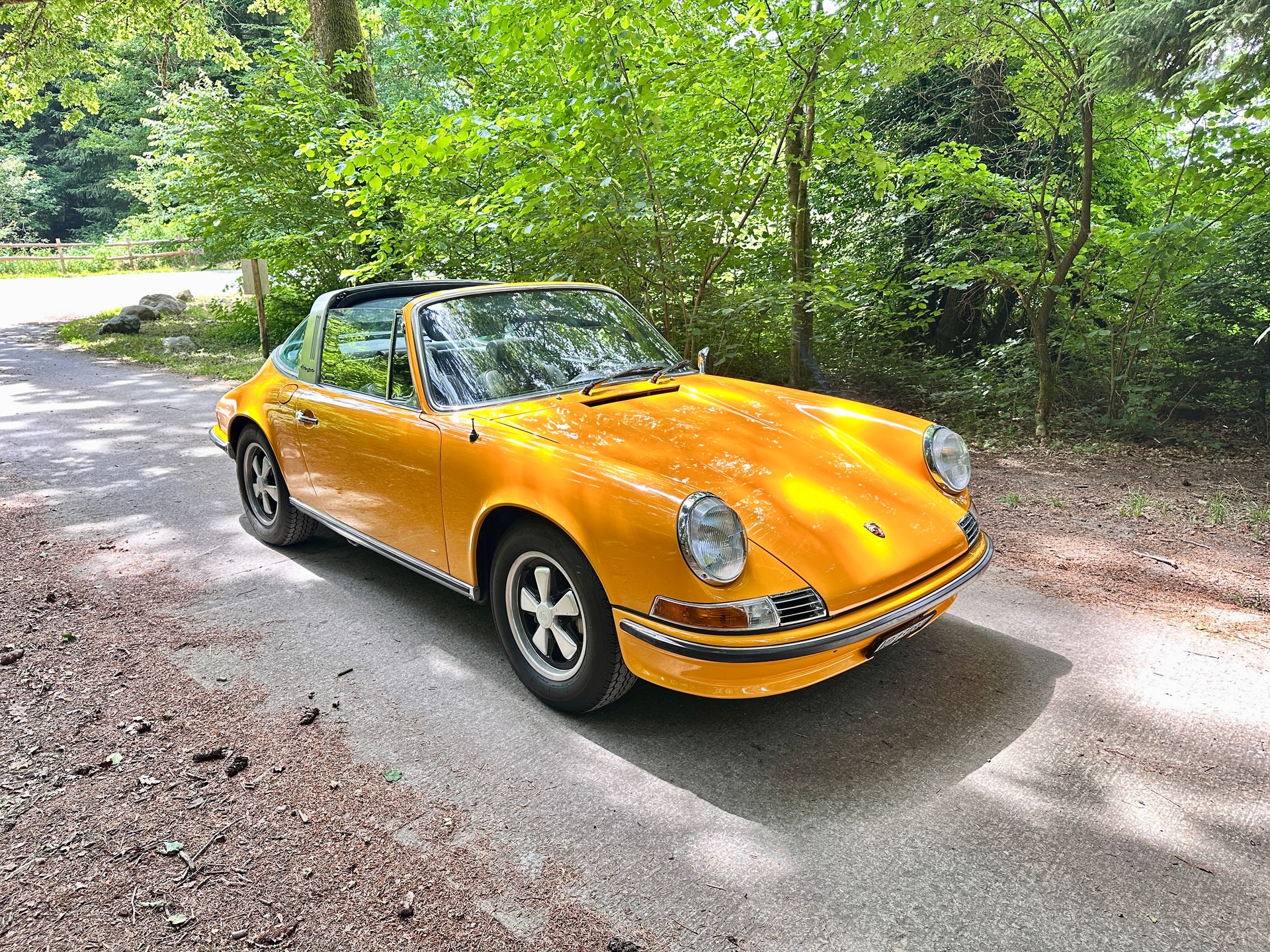 PORSCHE 2.4 S Targa Oil Klappe-image-2