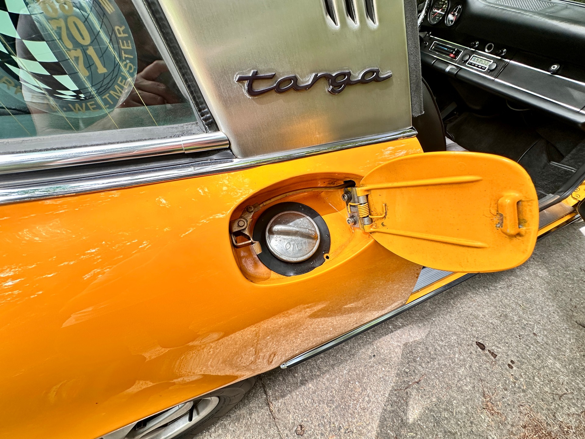 PORSCHE 2.4 S Targa Oil Klappe-image-15