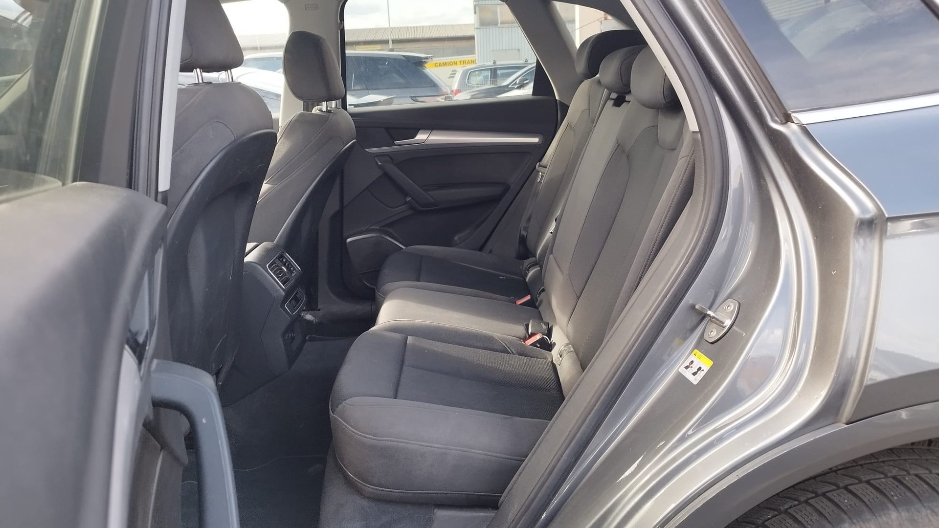 AUDI Q5 2.0 TDI sport quattro S-tronic-image-14