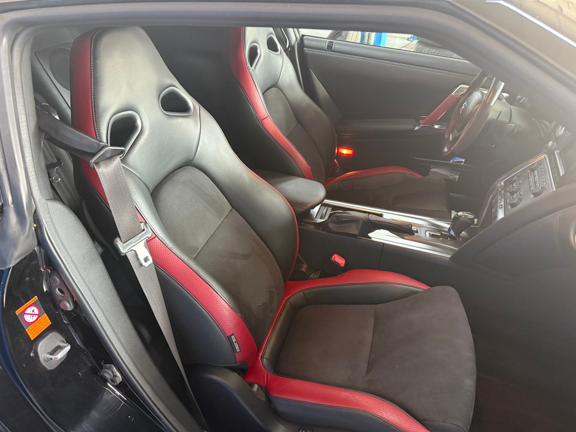 NISSAN GT-R 3.8 V6 Biturbo Black Edition-image-6