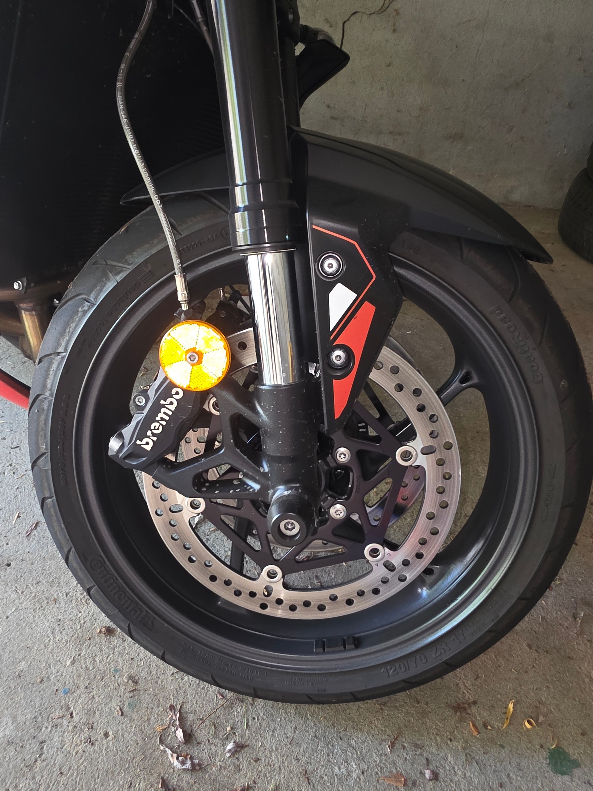 TRIUMPH Street Triple-image-3