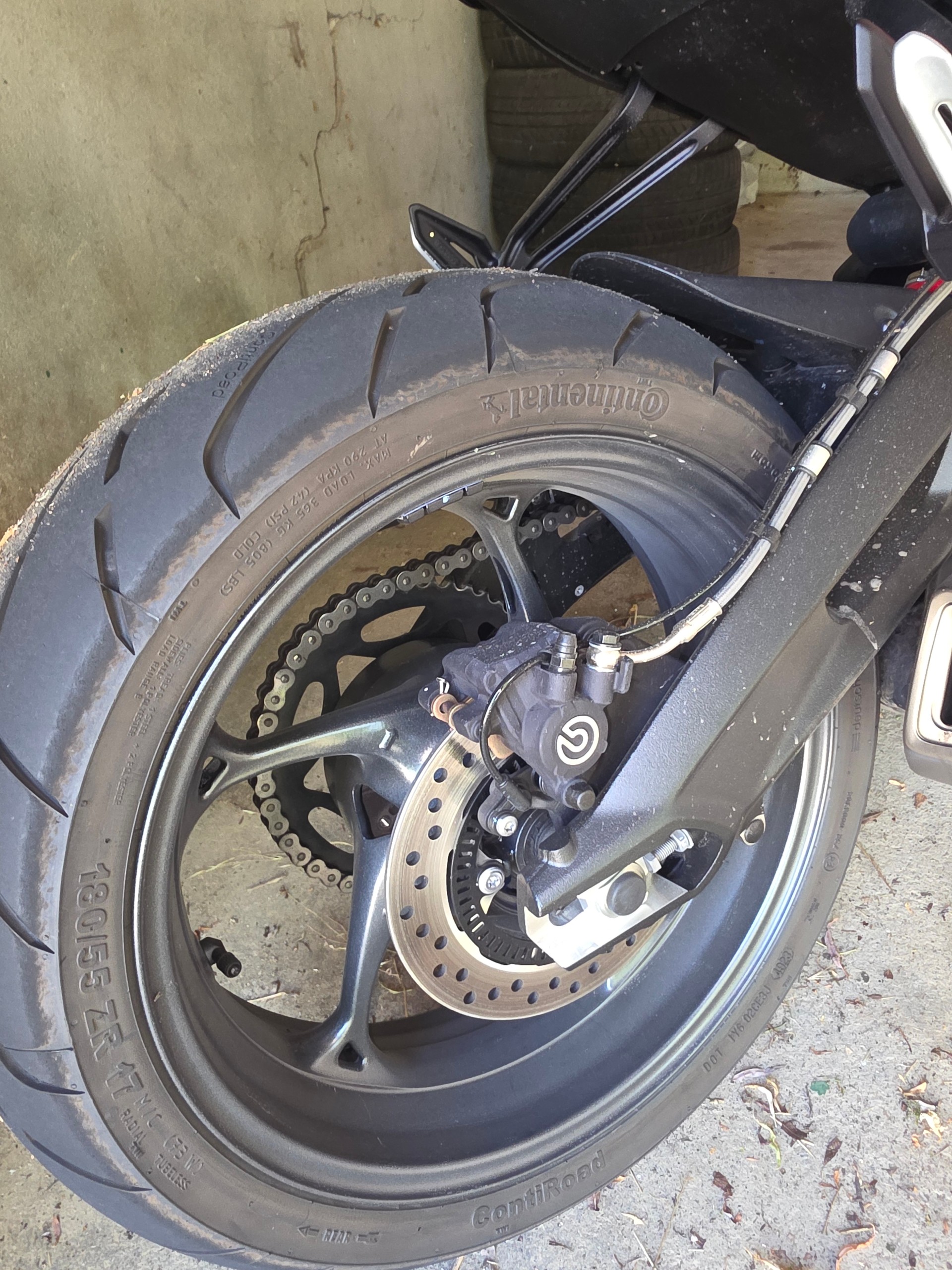 TRIUMPH Street Triple-image-4