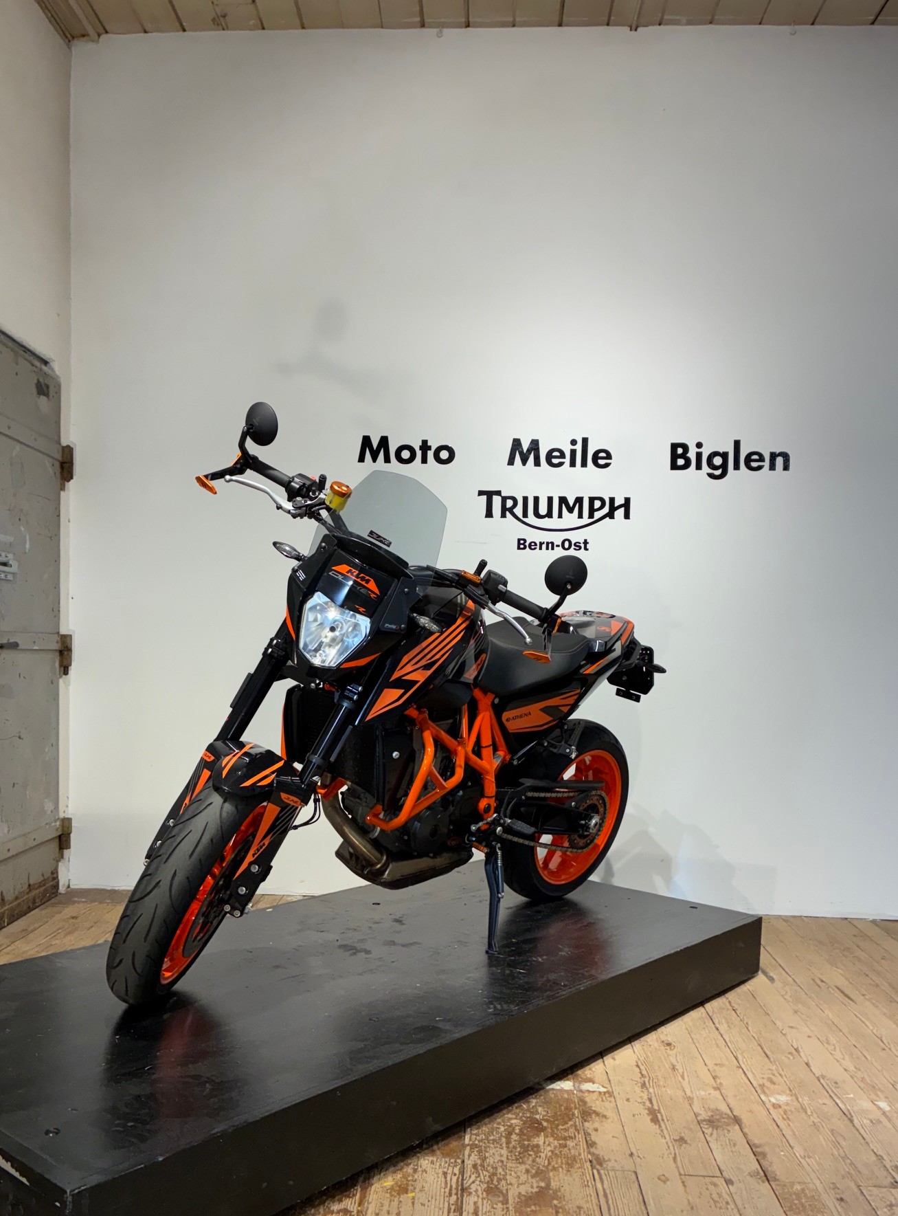 KTM 690 Duke R ABS-image-1