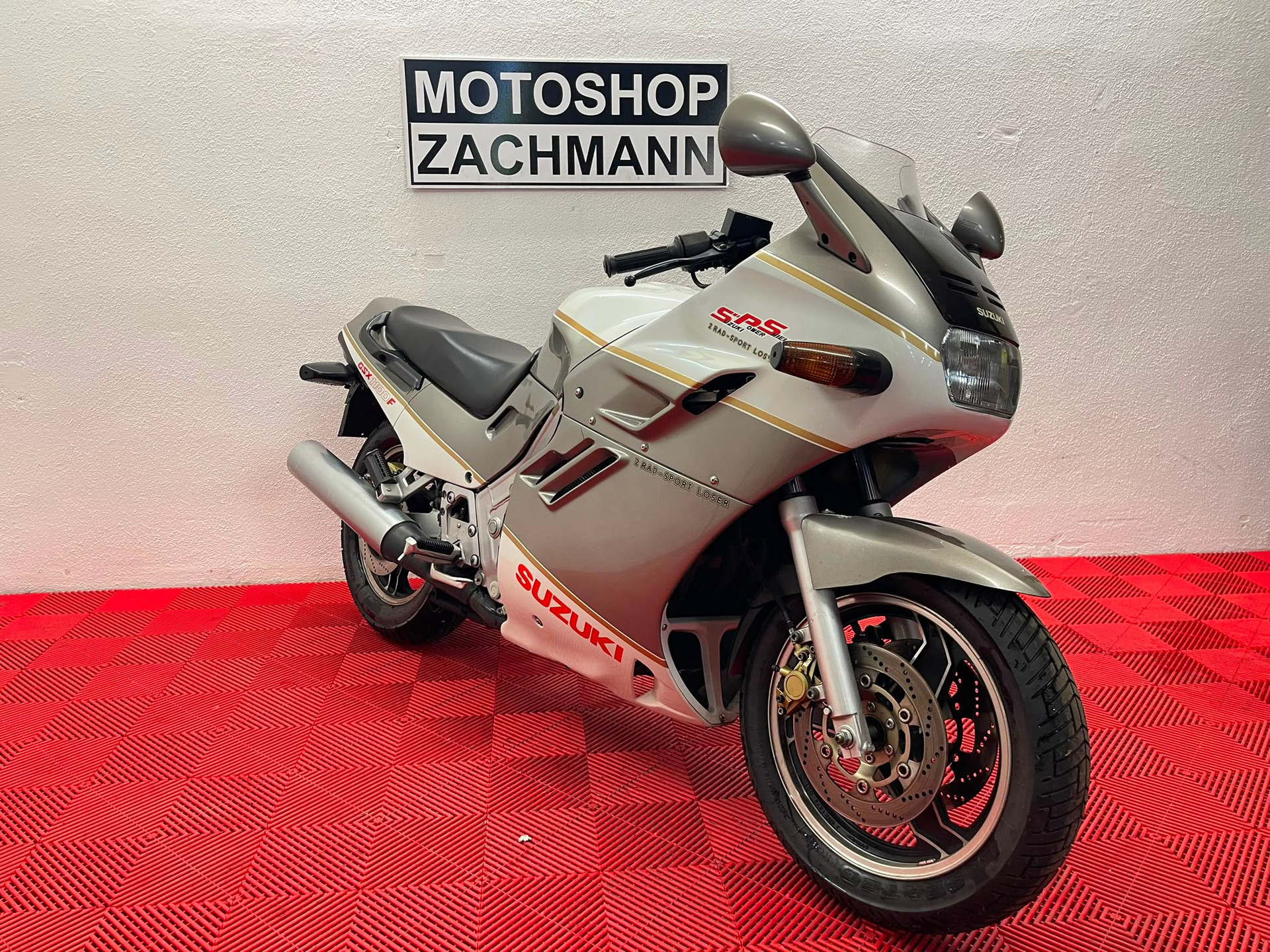 SUZUKI GSX 1100 F J-image-2