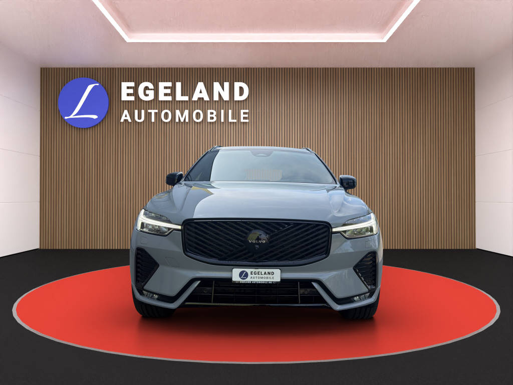 VOLVO XC60 2.0 B5 MH Black Edition Plus AWD-showroom-element-2