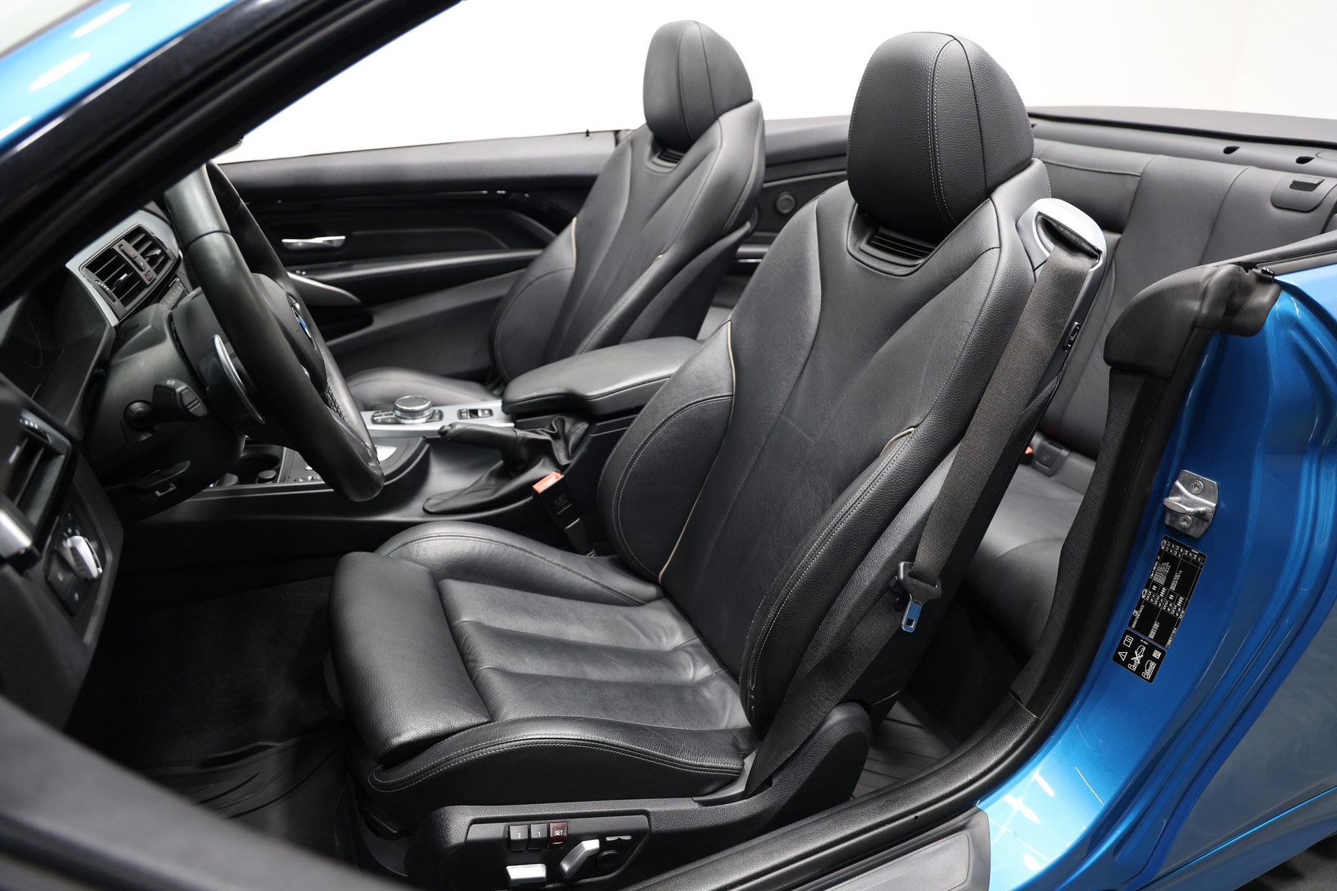 BMW 440i Cabriolet xDrive M Sport Power & Sound Edition Steptronic *CH-Fahrzeug*aus 1.Hand*-image-12