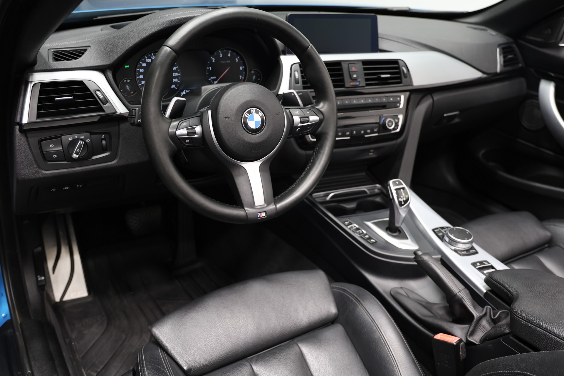 BMW 440i Cabriolet xDrive M Sport Power & Sound Edition Steptronic *CH-Fahrzeug*aus 1.Hand*-image-11