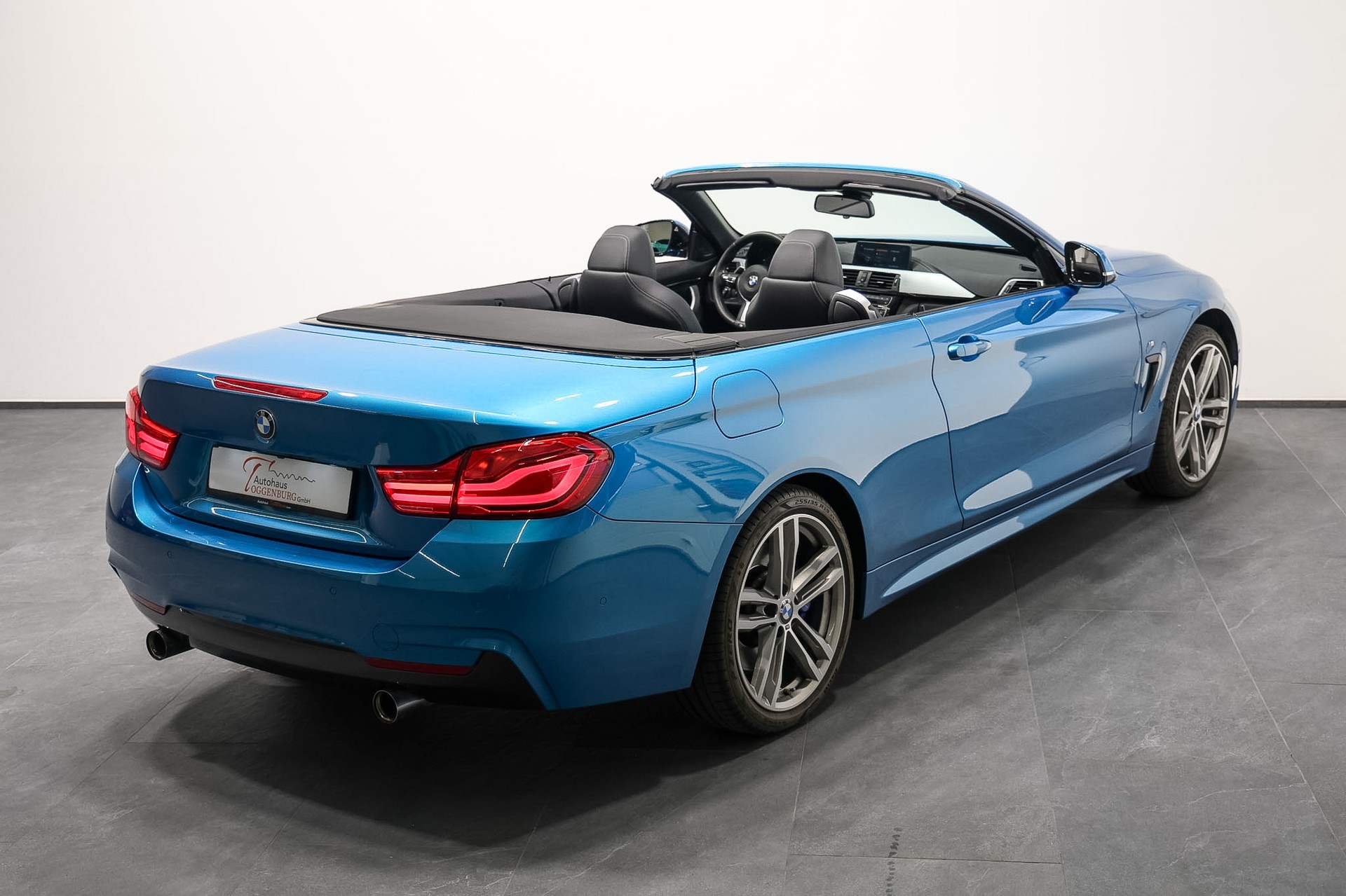 BMW 440i Cabriolet xDrive M Sport Power & Sound Edition Steptronic *CH-Fahrzeug*aus 1.Hand*-image-9