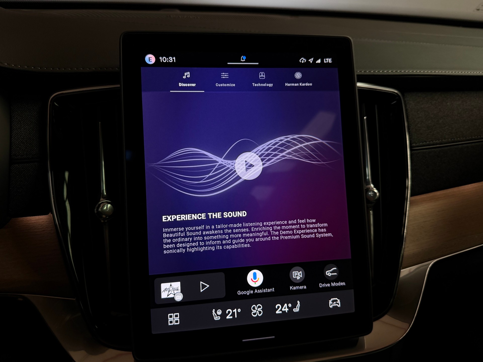 VOLVO XC90 T8 AWD PluginHybrid Plus Dark Geartronic-image-31