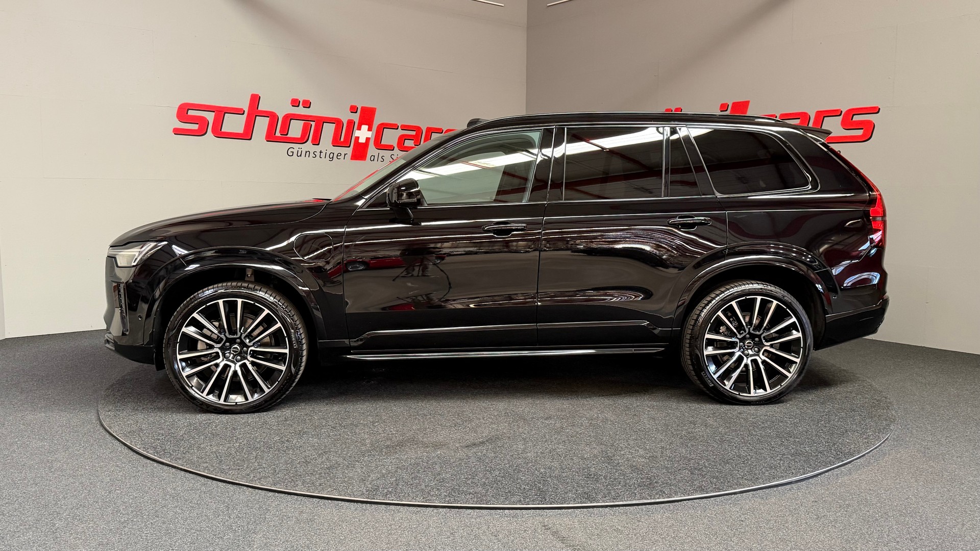 VOLVO XC90 T8 AWD PluginHybrid Plus Dark Geartronic-showroom-element-2