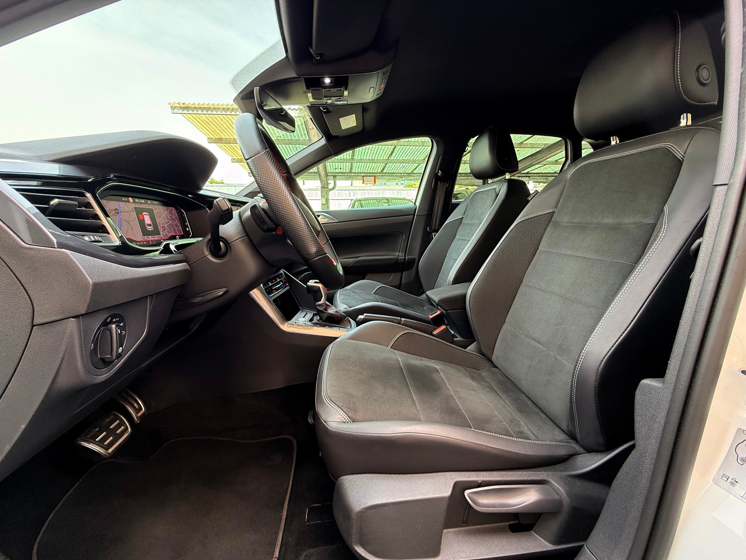 VW Polo 2.0 TSI GTI DSG Leder-/Alcantara-image-17