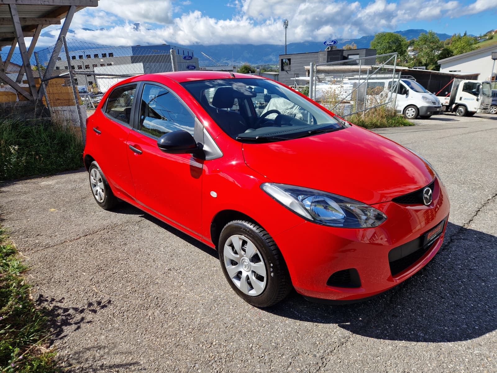 MAZDA 2 1.3i 16V Confort-showroom-element-2