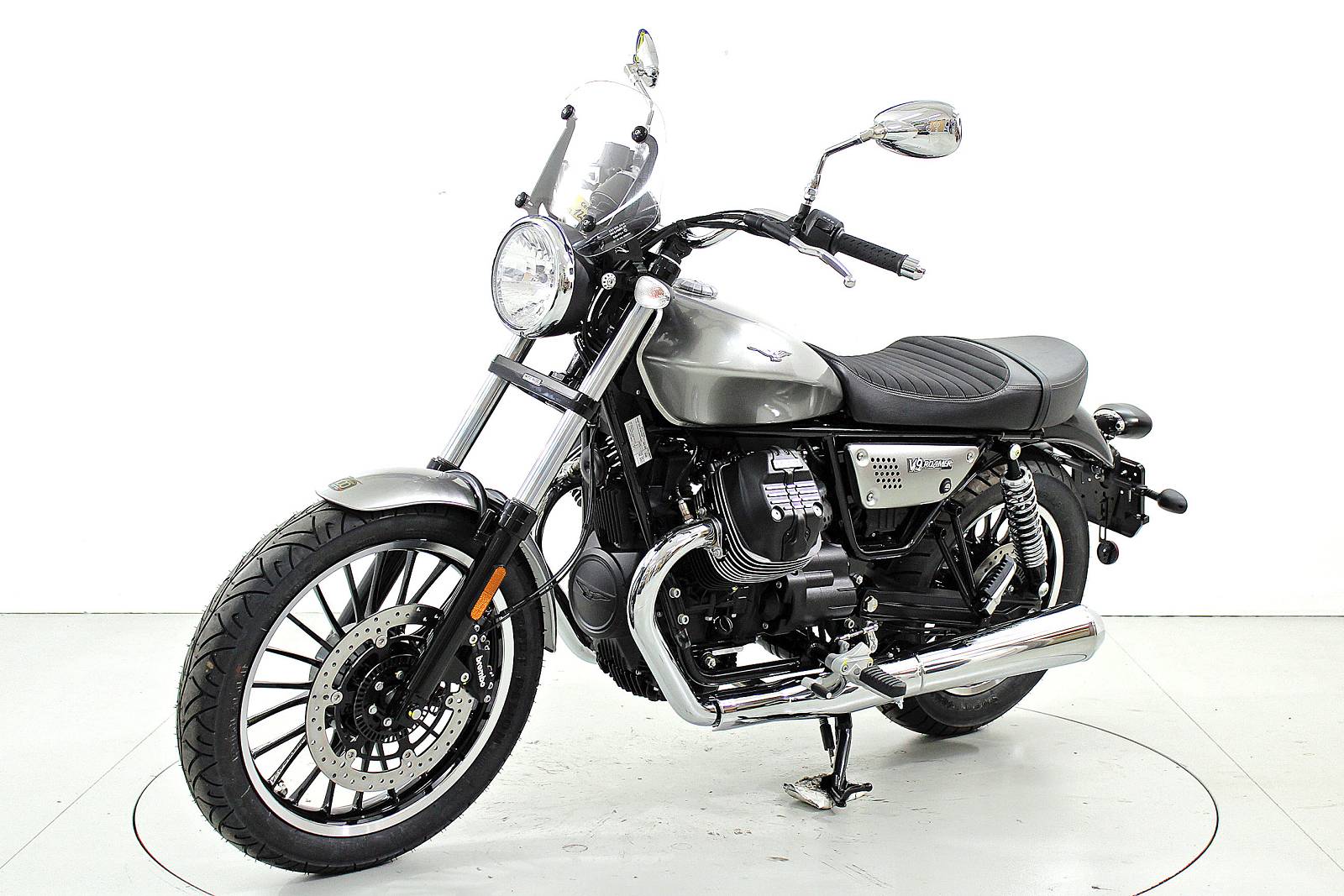 MOTO GUZZI V9 850 Roamer-image-2