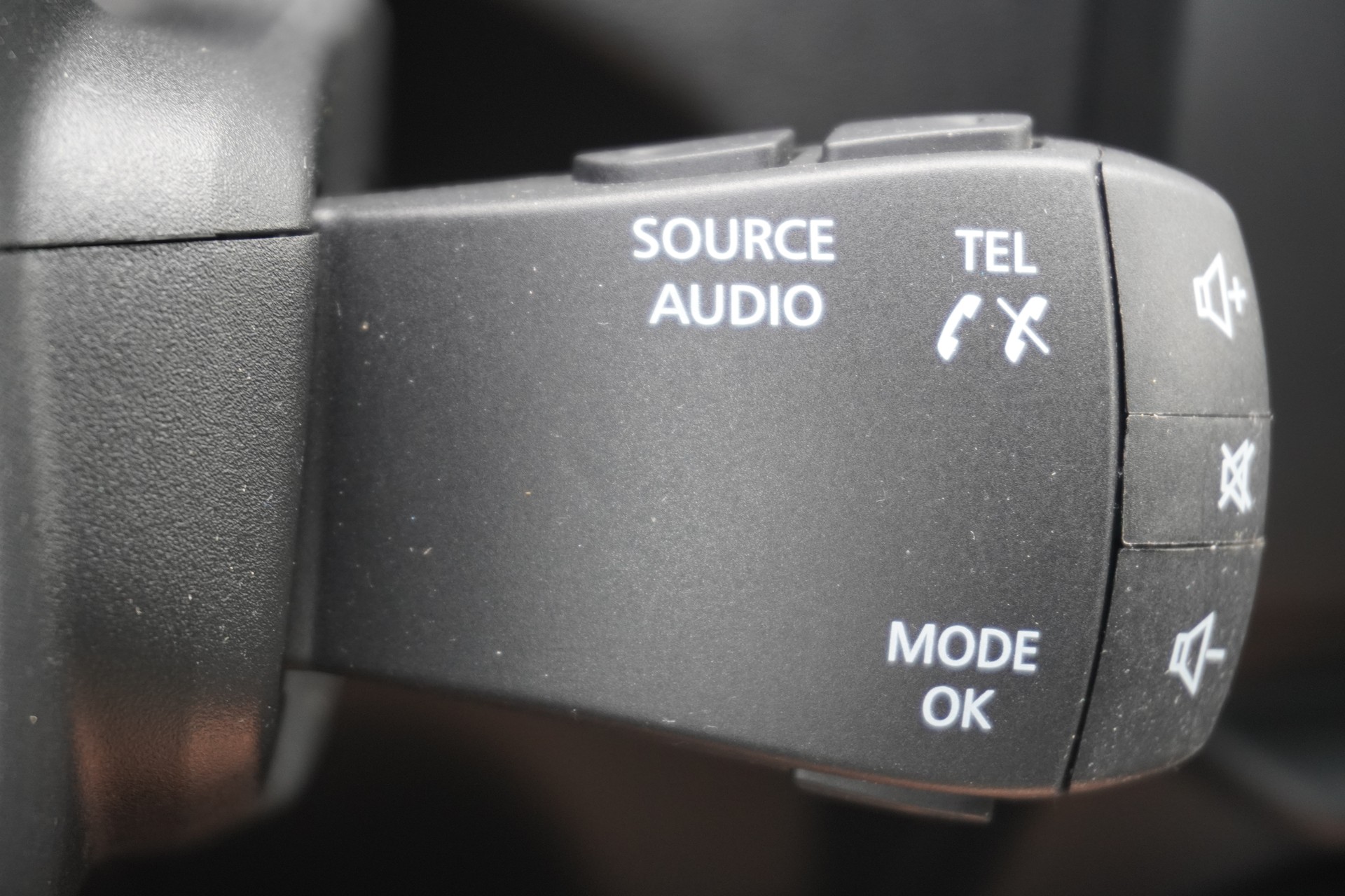 DACIA Duster SCe 115 Prestige 4x4-image-18
