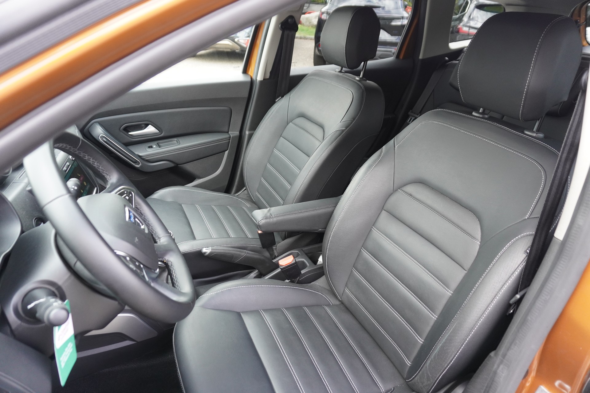 DACIA Duster SCe 115 Prestige 4x4-image-10