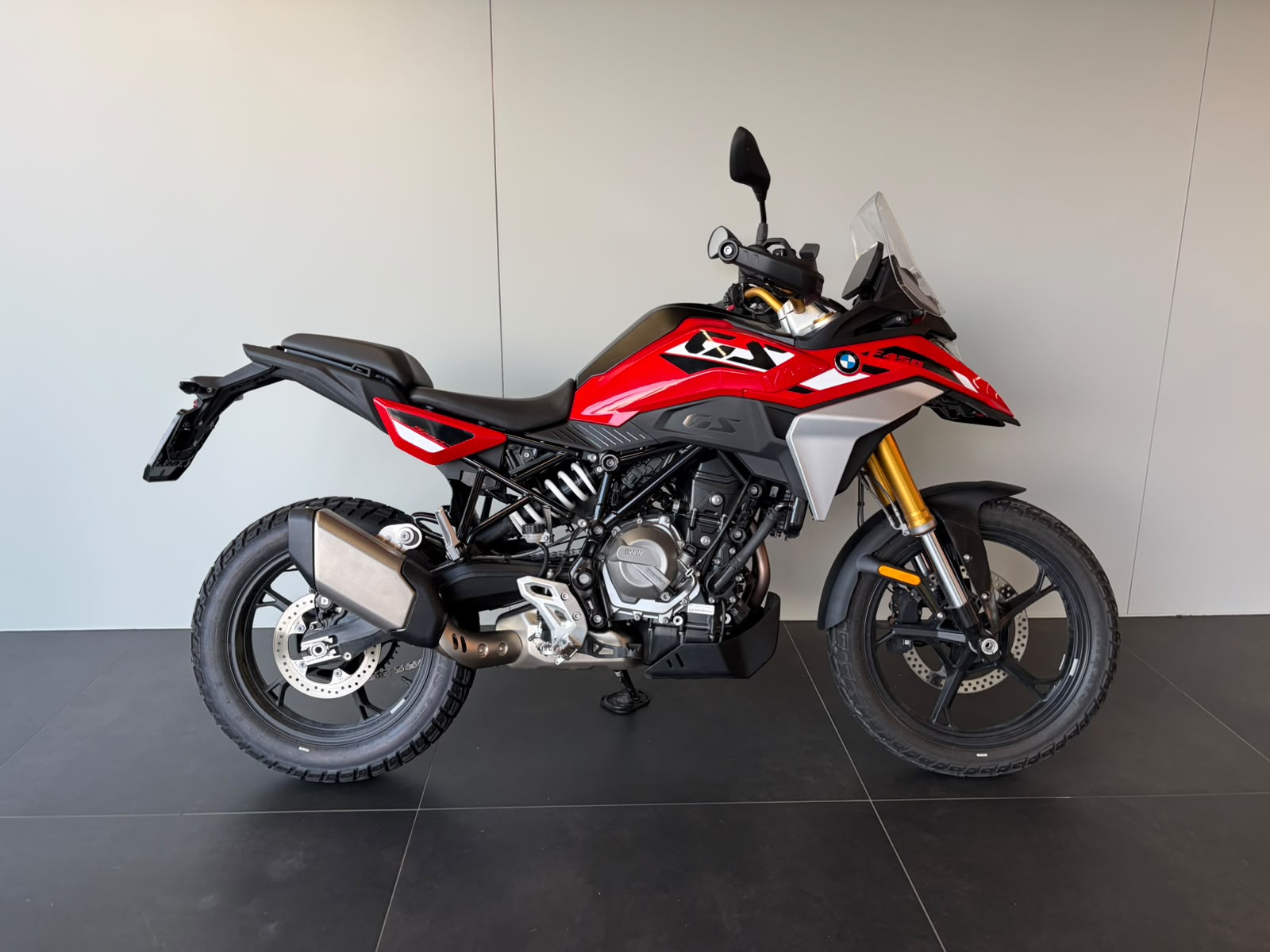 BMW F 450 GS-image-0