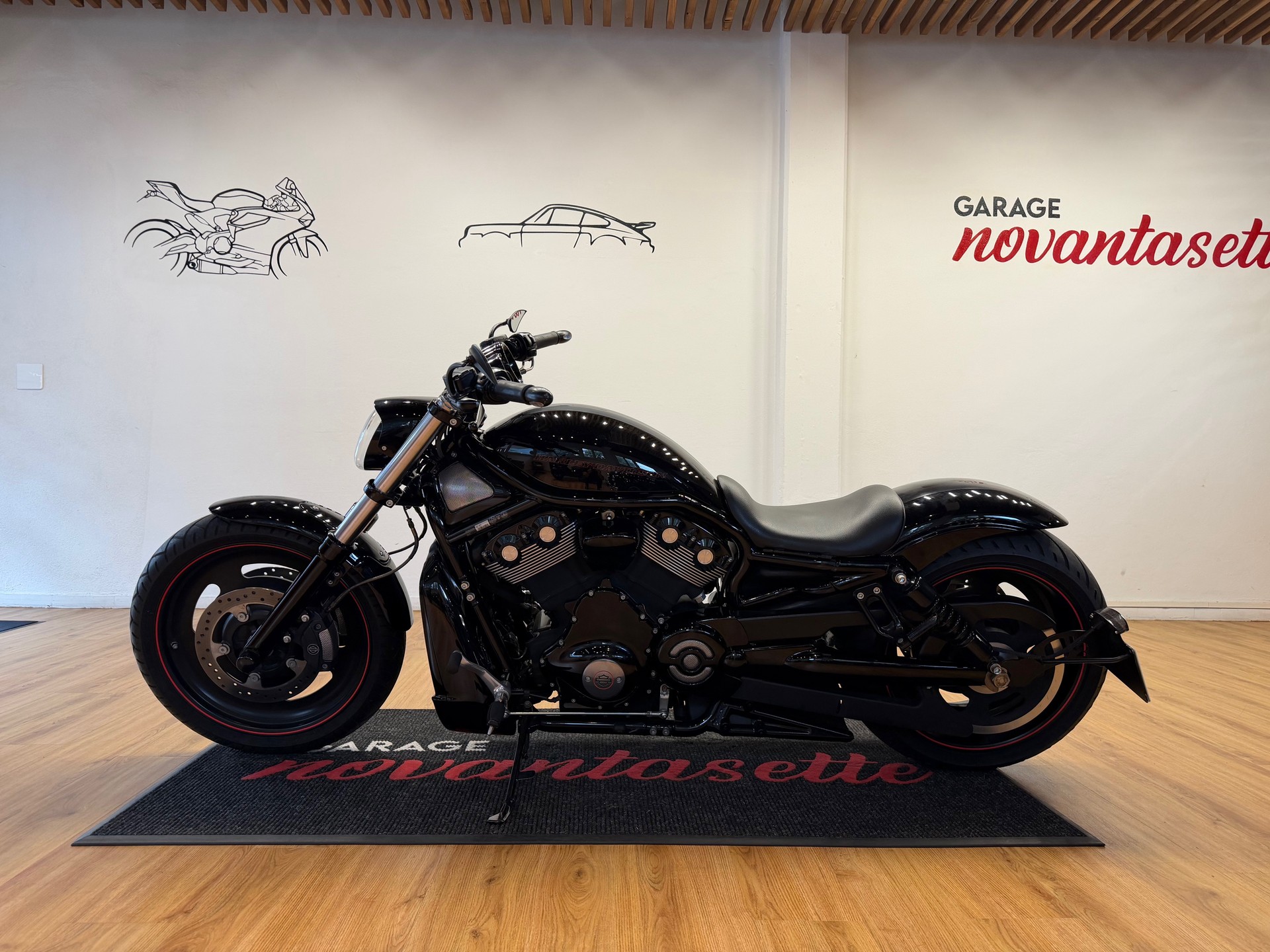HARLEY-DAVIDSON VRSCDX Night Rod Special-image-5