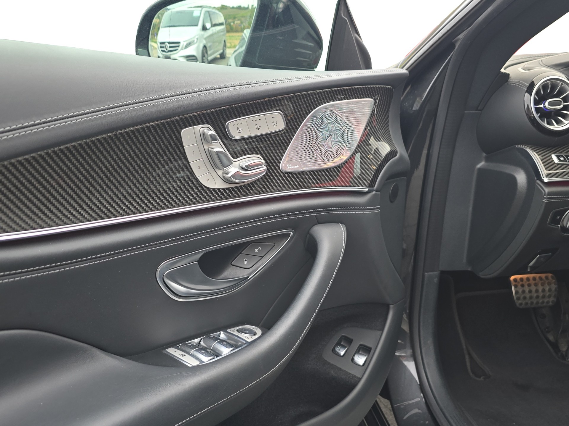 MERCEDES-BENZ AMG GT 4 63 S 4Matic+ Speedshift MCT-image-9