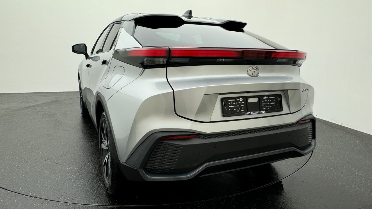 TOYOTA C-HR 2.0 PHEV CVT Style-showroom-element-2