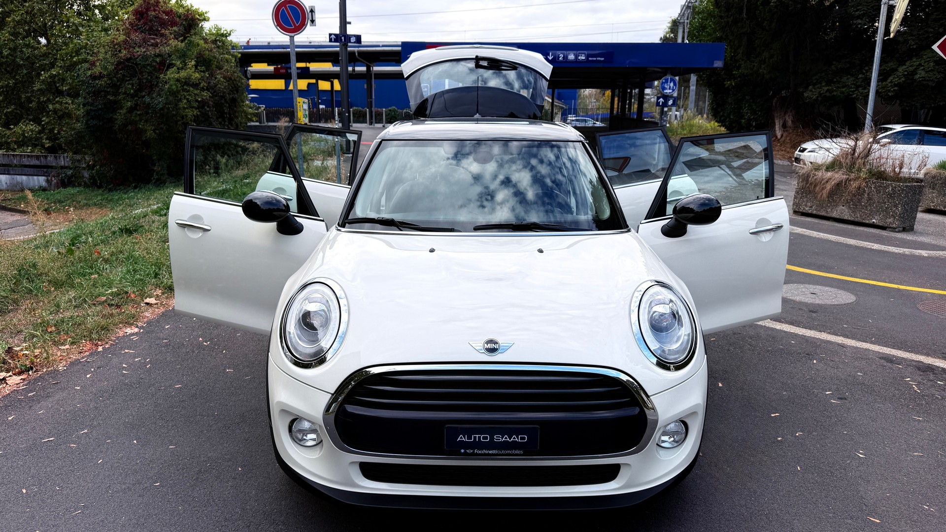 MINI Cooper-image-12