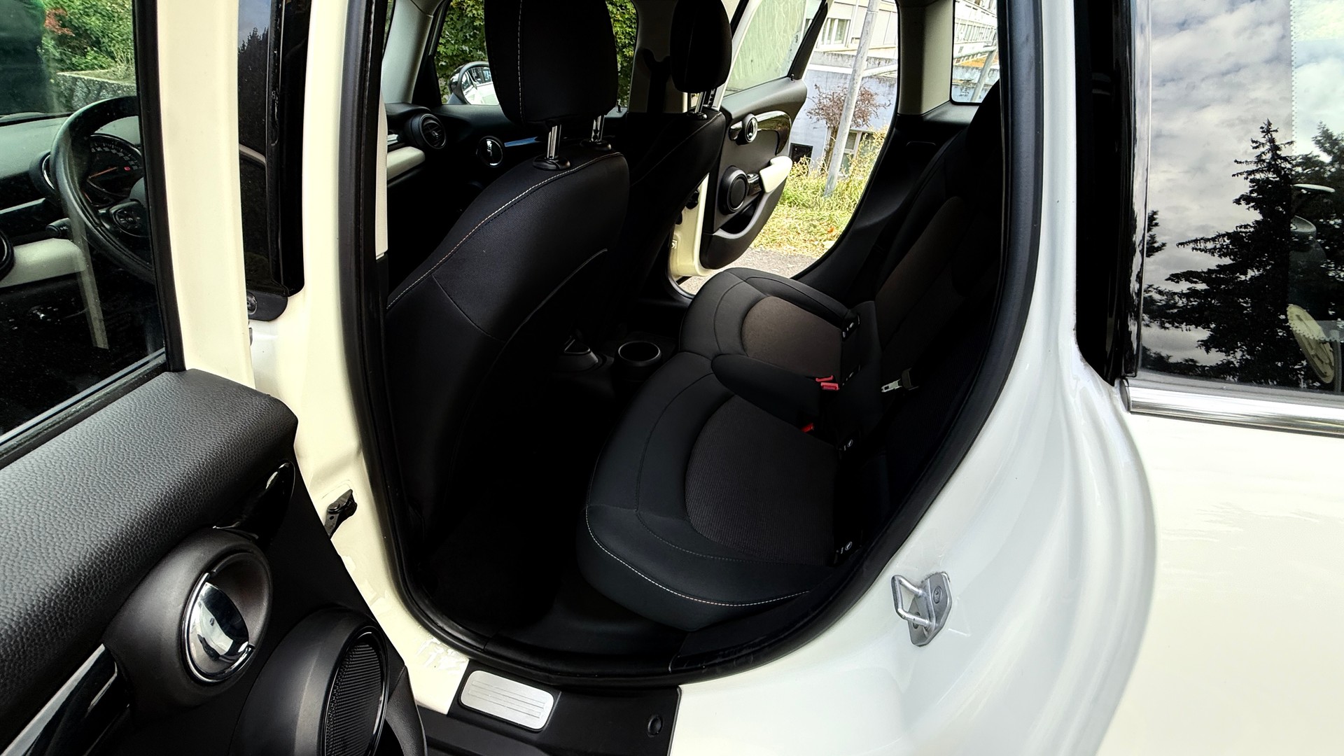 MINI Cooper-image-11