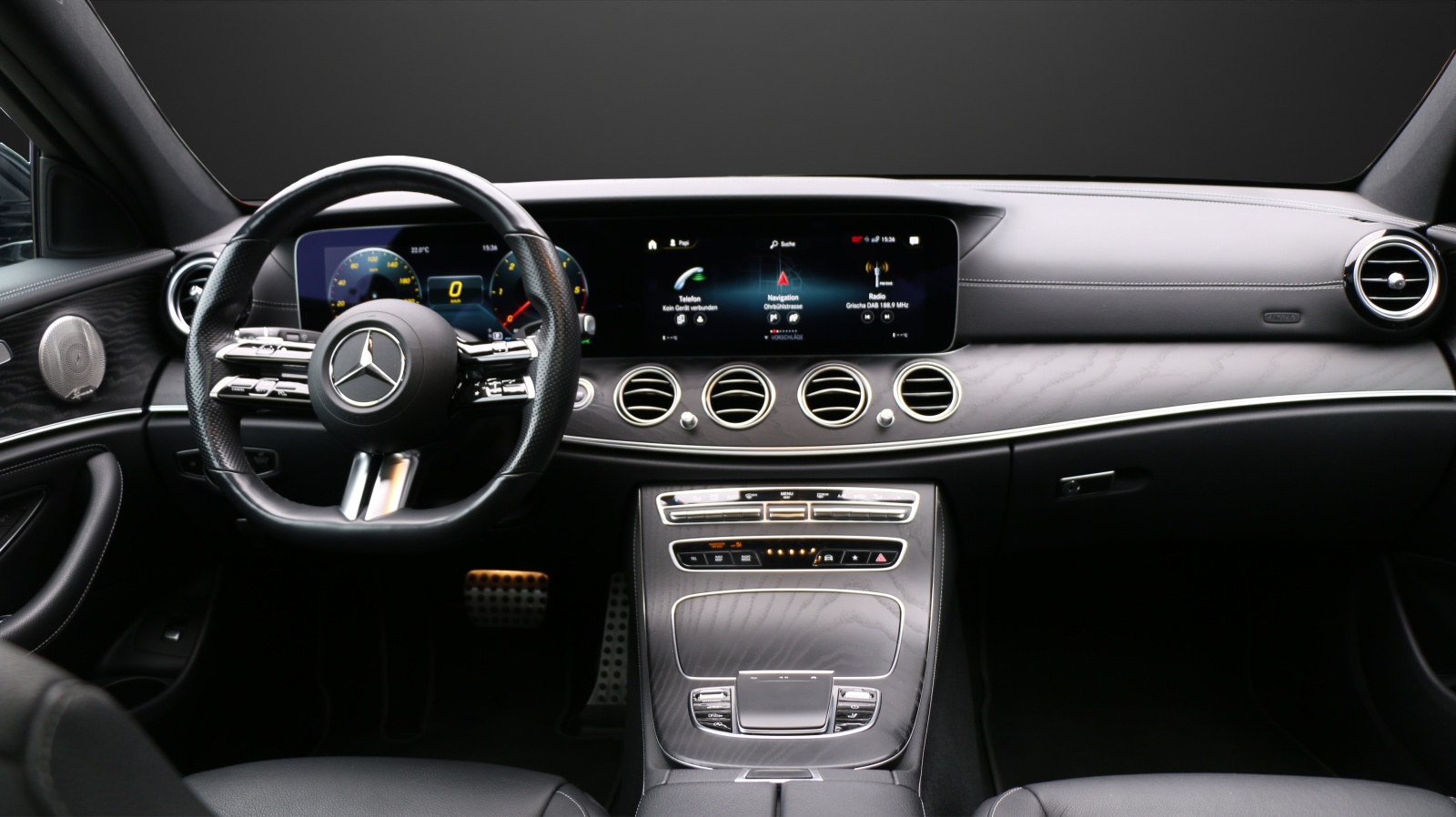 MERCEDES-BENZ E 220 d T 4Matic Swiss Star-image-6