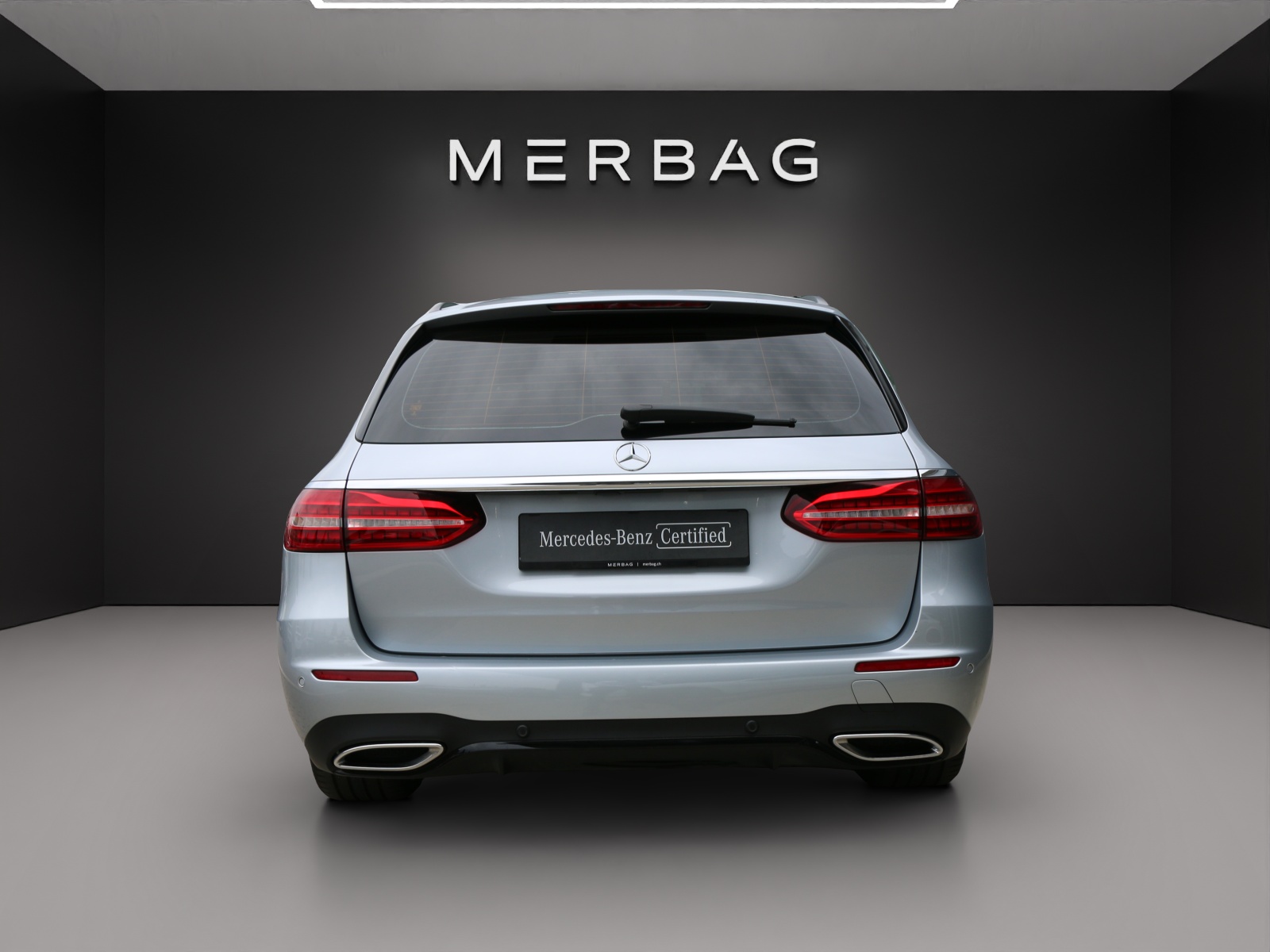 MERCEDES-BENZ E 220 d T 4Matic Swiss Star-image-3