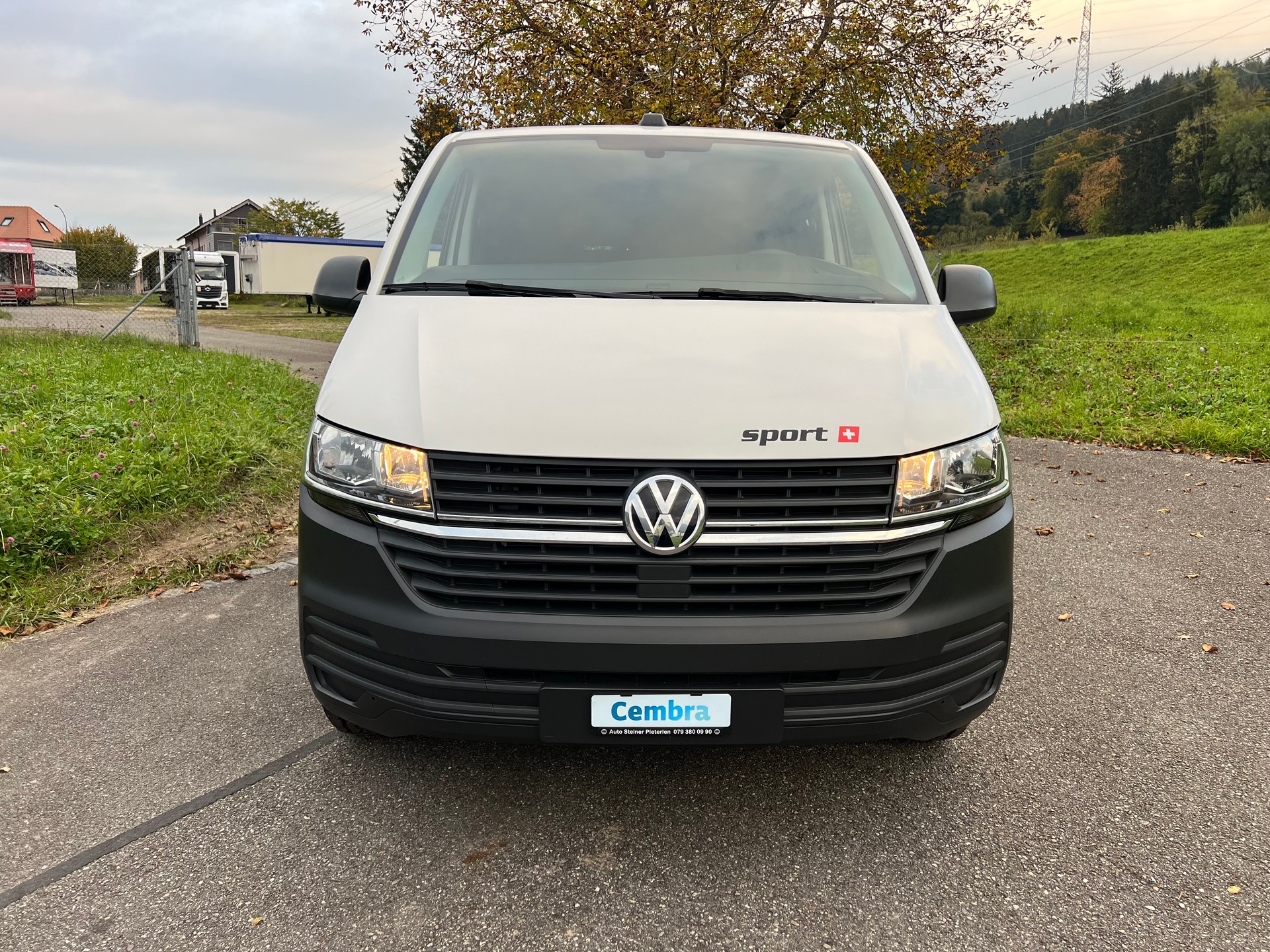 VW VW T6.1 BUS AUTOMAT MIT 9 SITZE. CH WAGEN. VIEL ZUBEHÖR. LEASING 450.--image-25