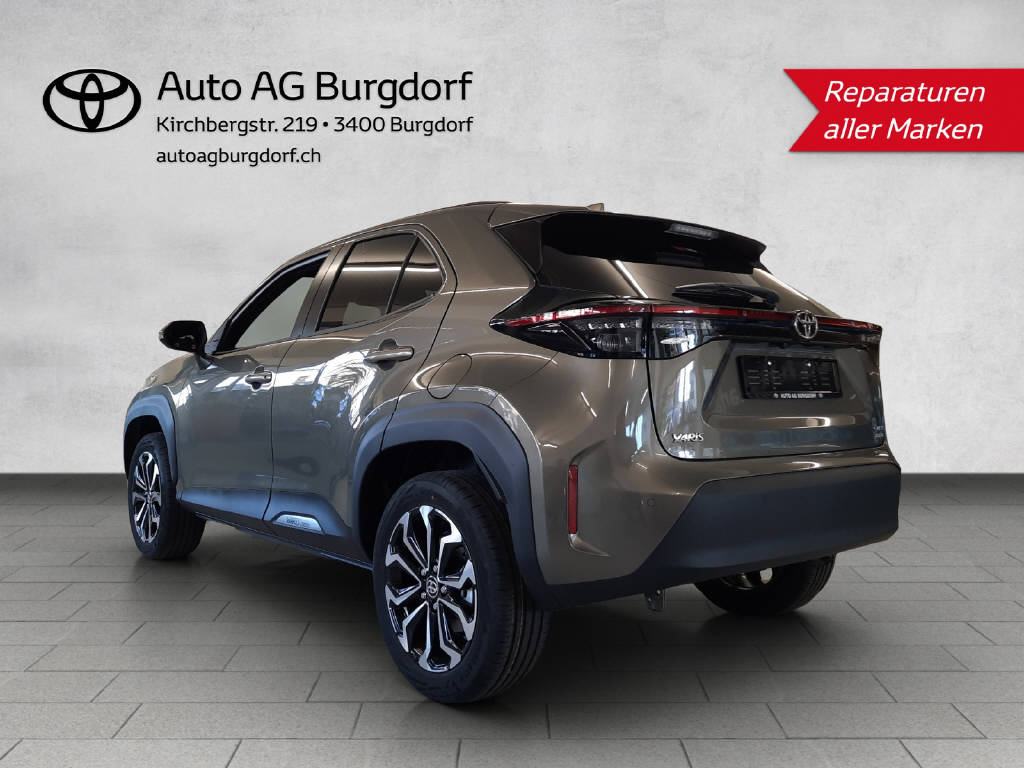 TOYOTA Yaris Cross 1.5 VVT-i HSD Trend AWD-i-image-2