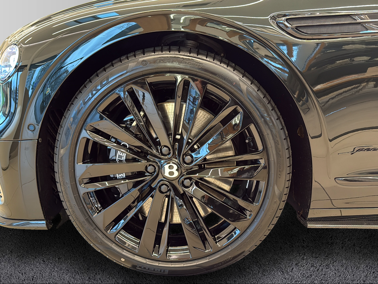 BENTLEY Flying Spur SPEED V8 Hybrid-image-11