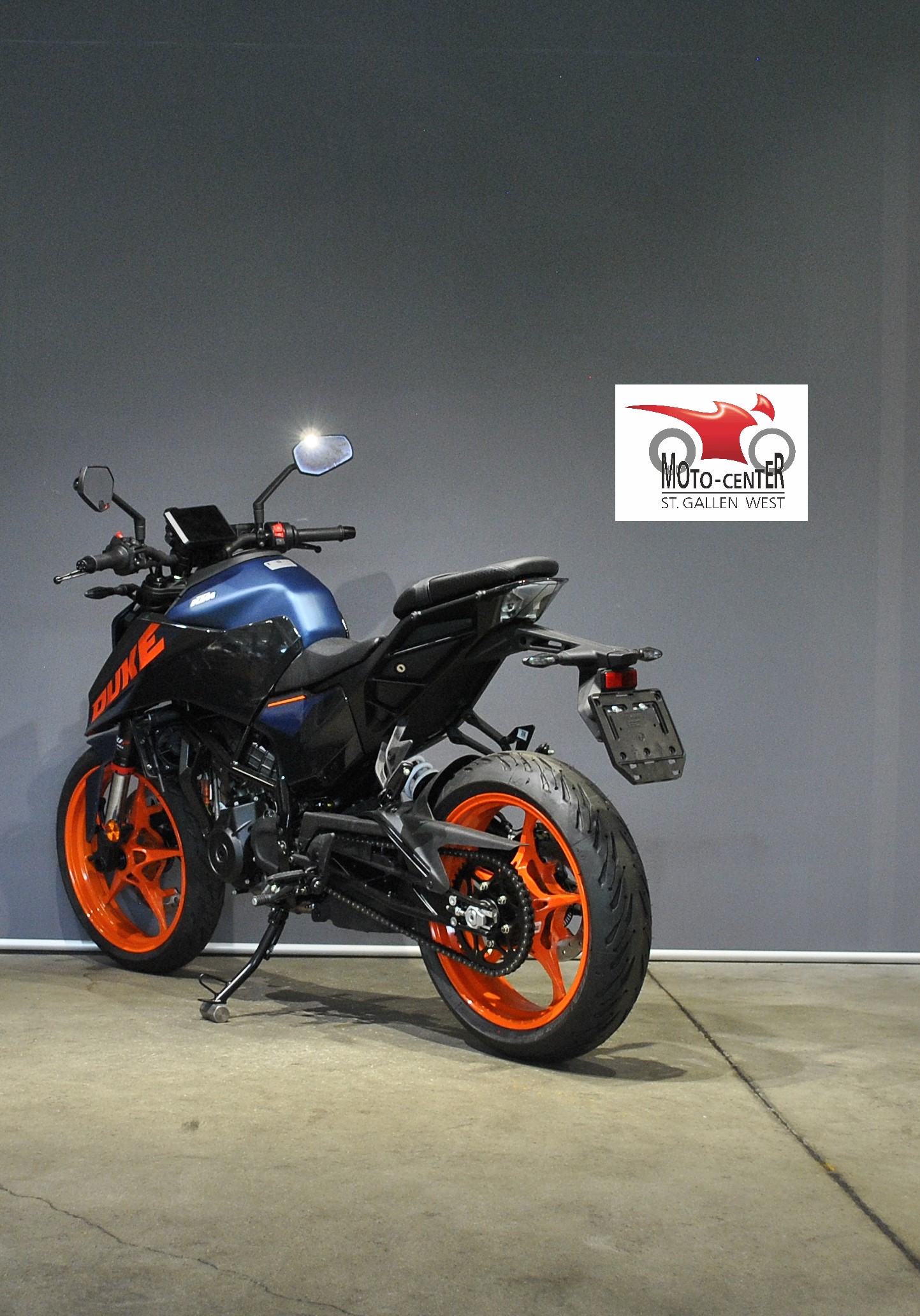 KTM 125 Duke-image-3