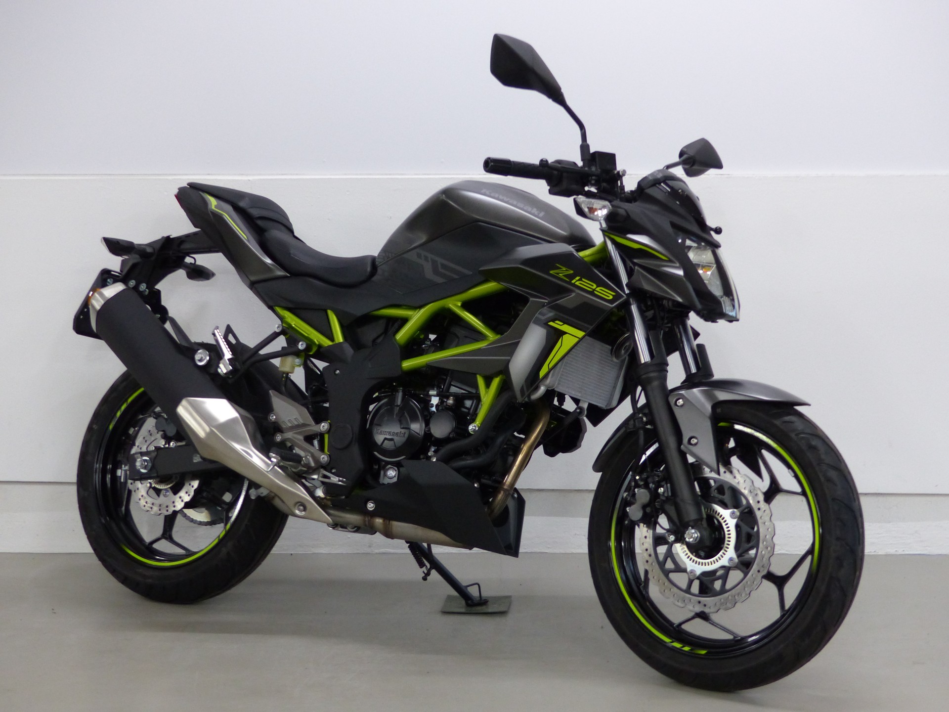 KAWASAKI Z 125 ABS-image-1