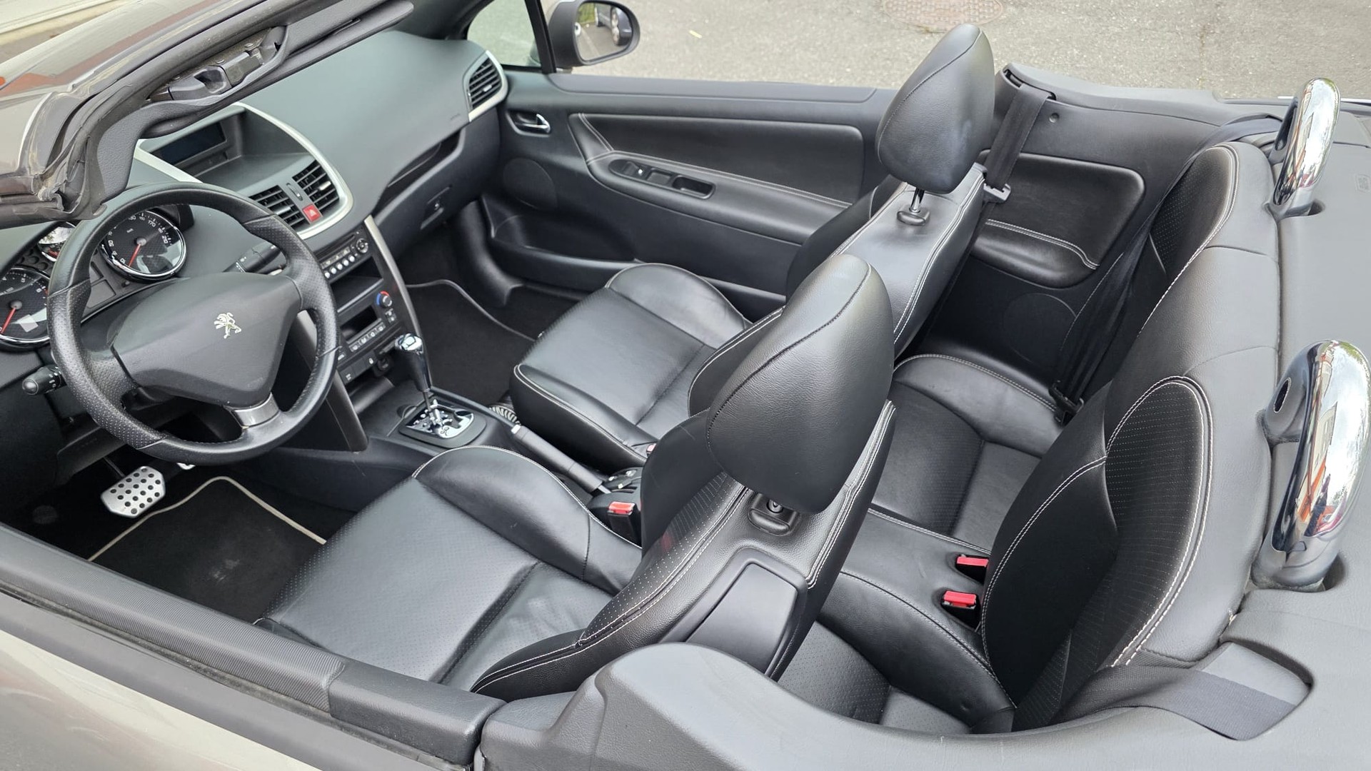 PEUGEOT 207 CC 1.6 16V Roland Garros Automatic-image-10