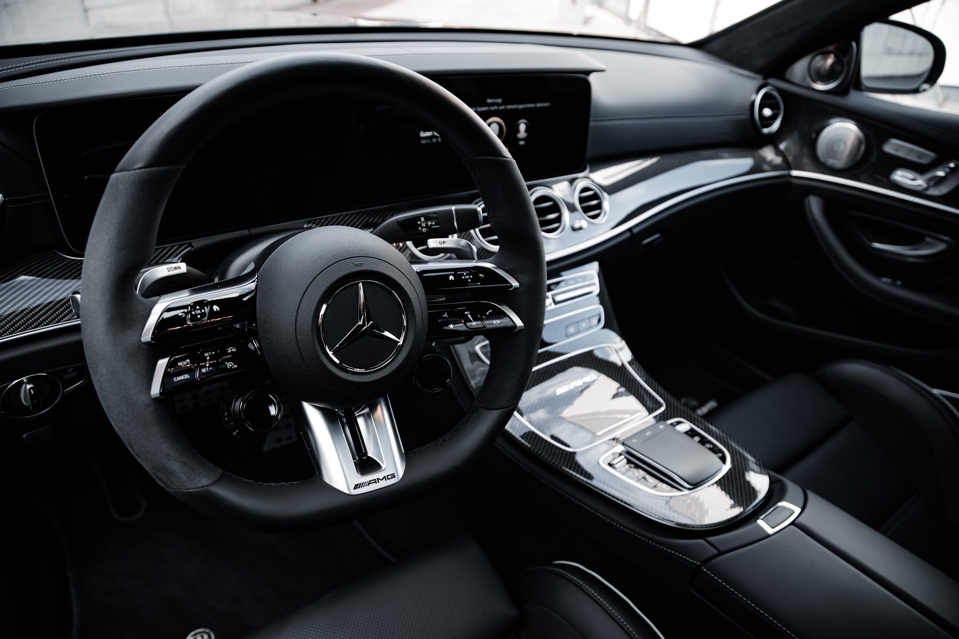 MERCEDES-BENZ Brabus E800 4matic Speedshift 9G-TCT-image-17
