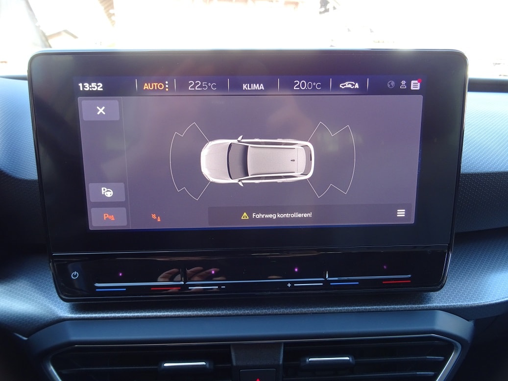 SEAT Leon ST 2.0 TDI Style DSG-image-10