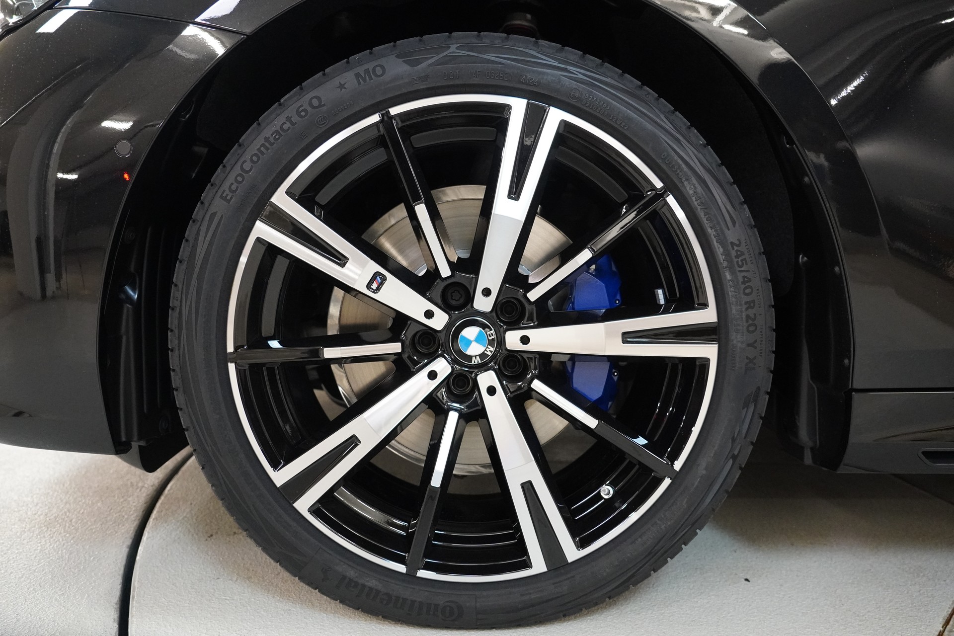 BMW 520d xDrive 48V Touring M Sport Pro Steptronic-image-9