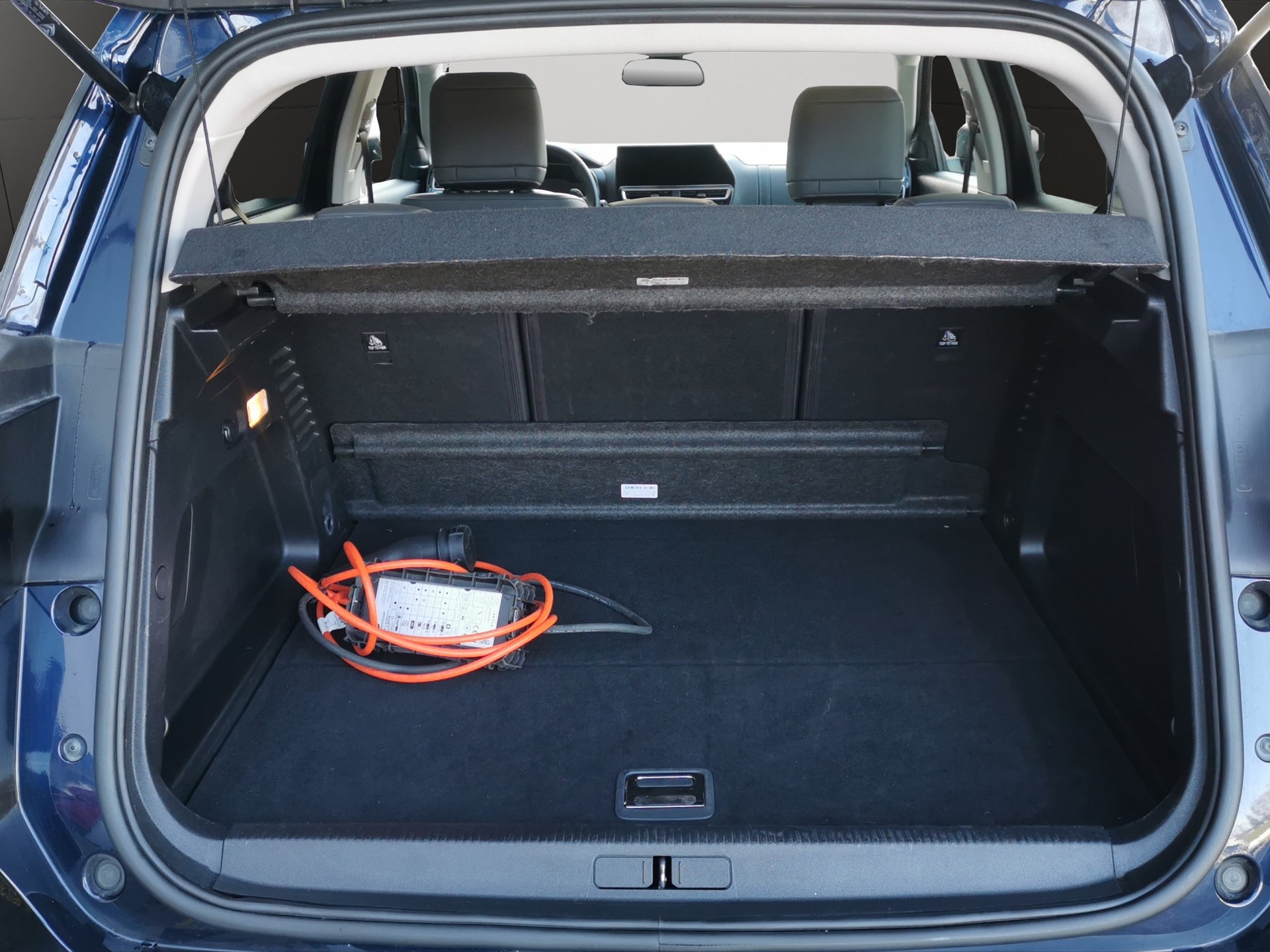 CITROEN C5 Aircross 1.6 PHEV Swiss Edition-image-9