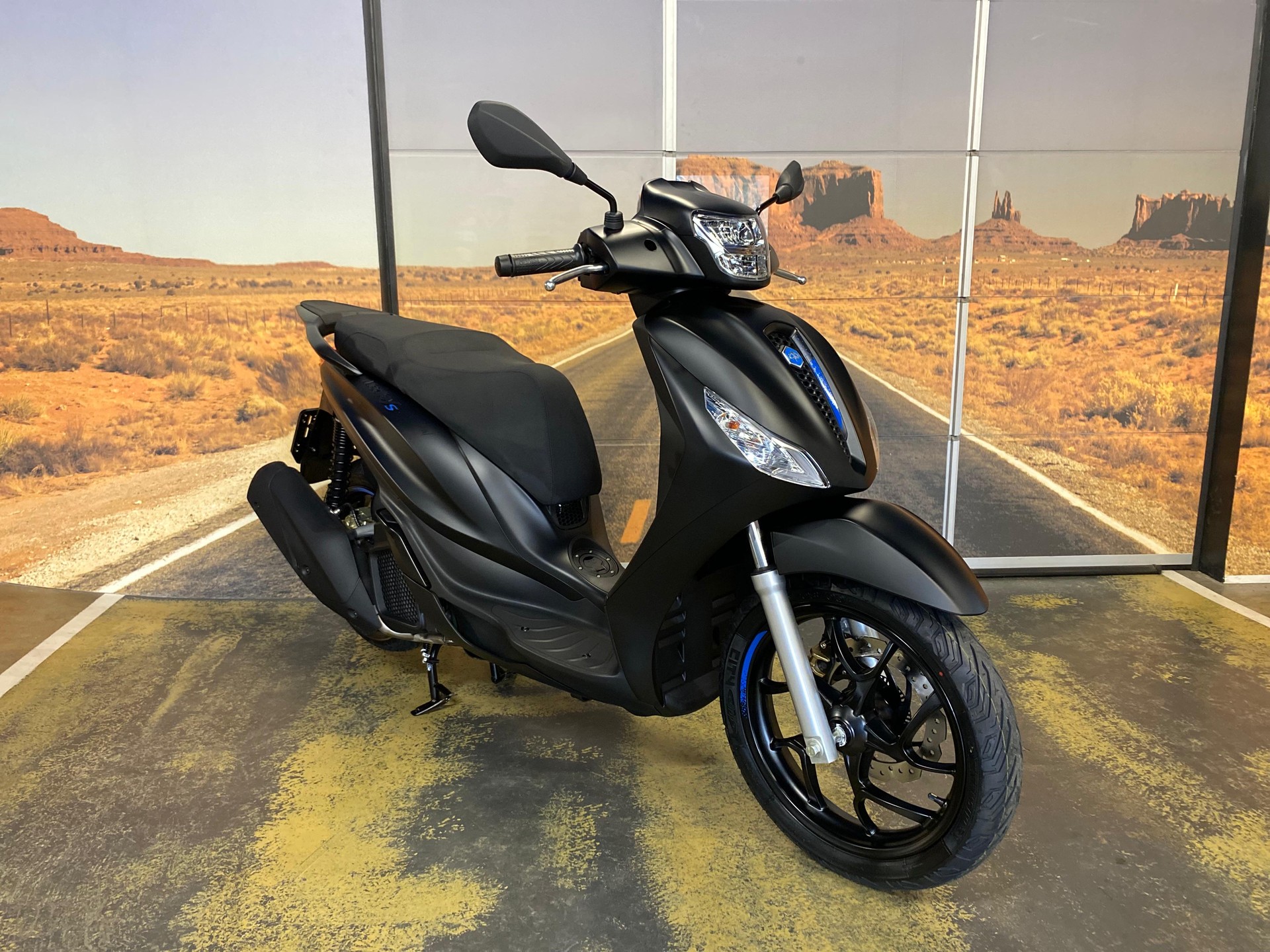 PIAGGIO Medley 125 Sport E5+-image-2