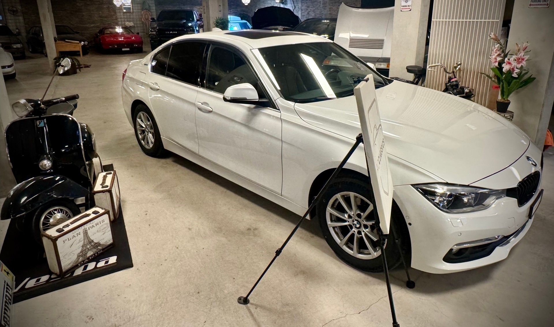 BMW 330e iPerformance Luxury Line Steptronic-image-6
