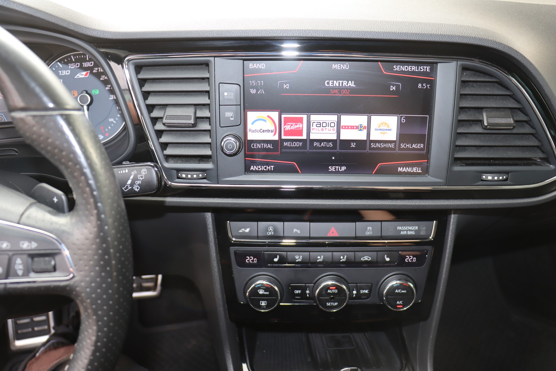 SEAT Leon ST 2.0 TSI Cupra 300 4 Drive DSG-image-13