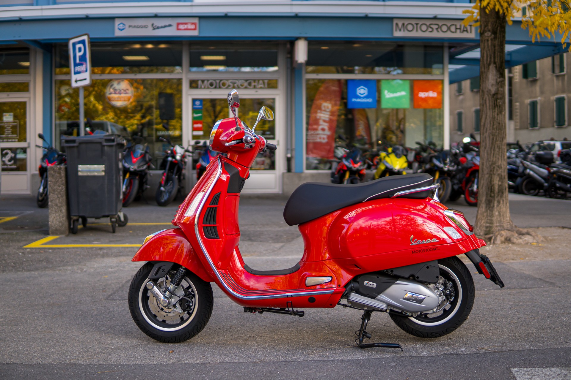 PIAGGIO Vespa GTS 125 Super RST Euro 5+-image-0